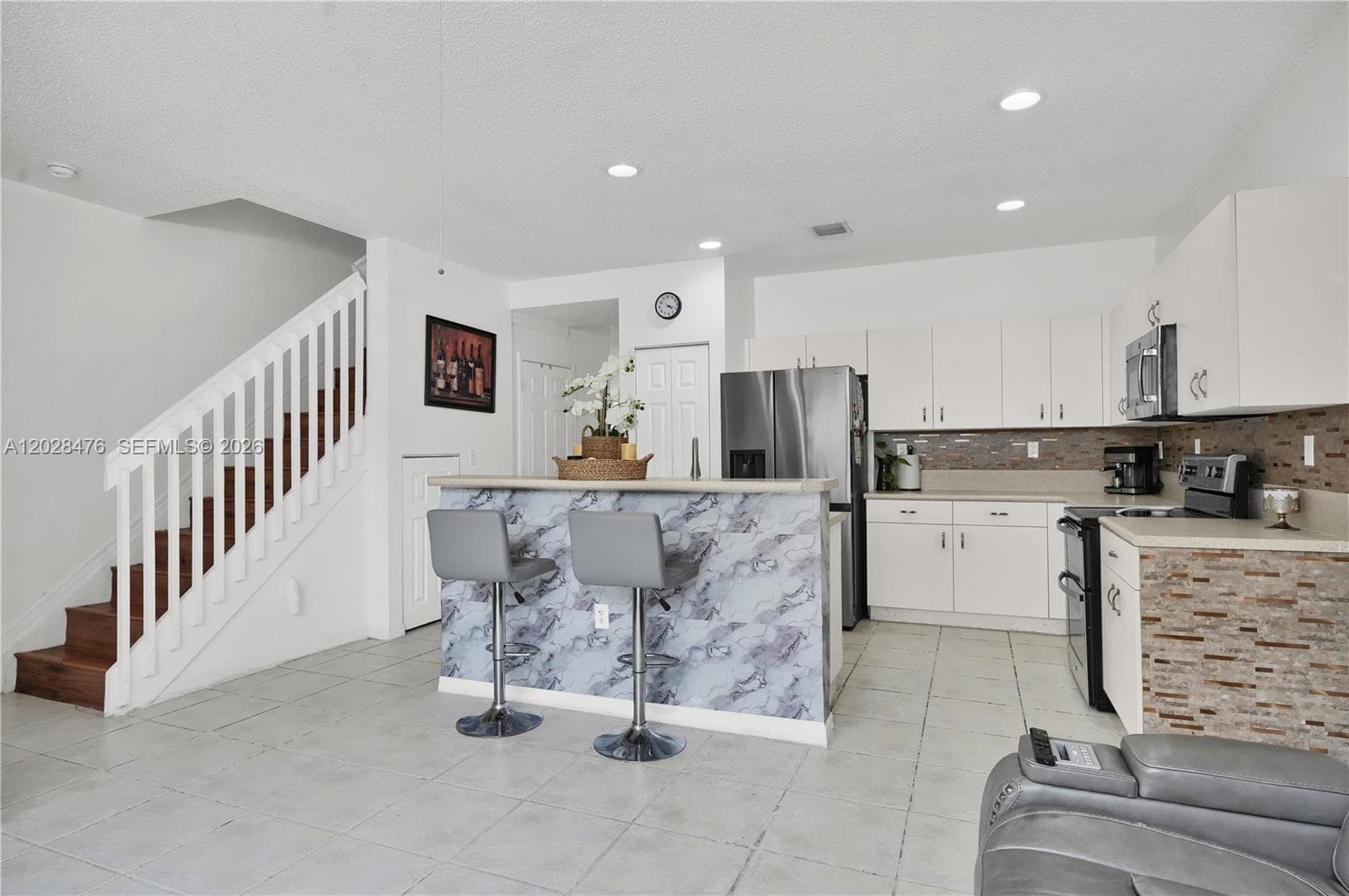 4287 NE 10 ct photo 19