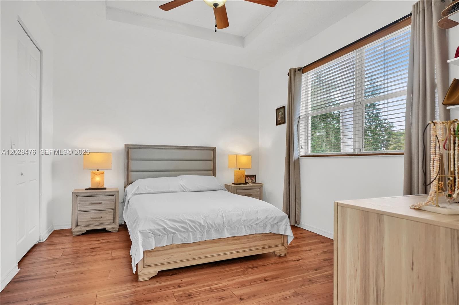 4287 NE 10 ct photo 8