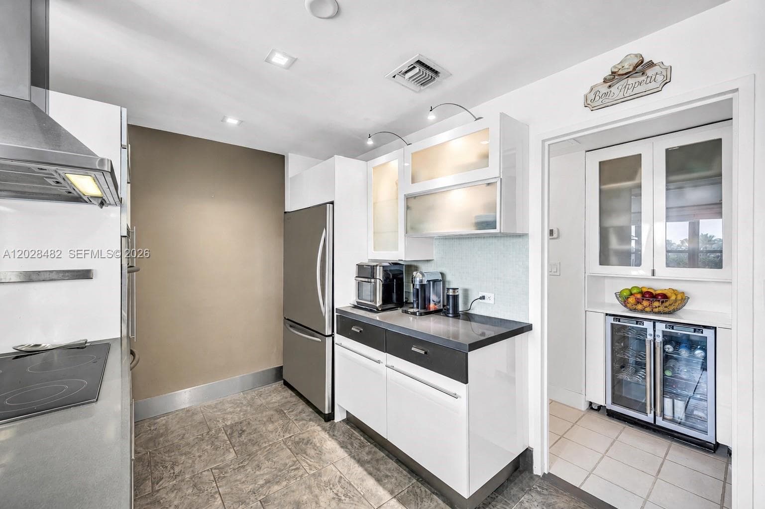 Blair House Condo - West · #3-C in Bay Harbor Islands - Photo 4