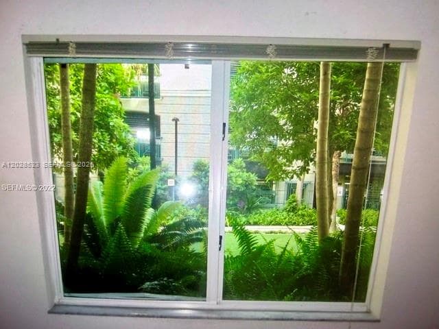 VALENCIA CONDO · #114 in South Miami - Photo 10