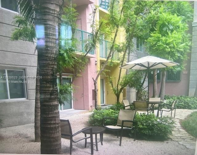 VALENCIA CONDO · #114 in South Miami - Photo 11
