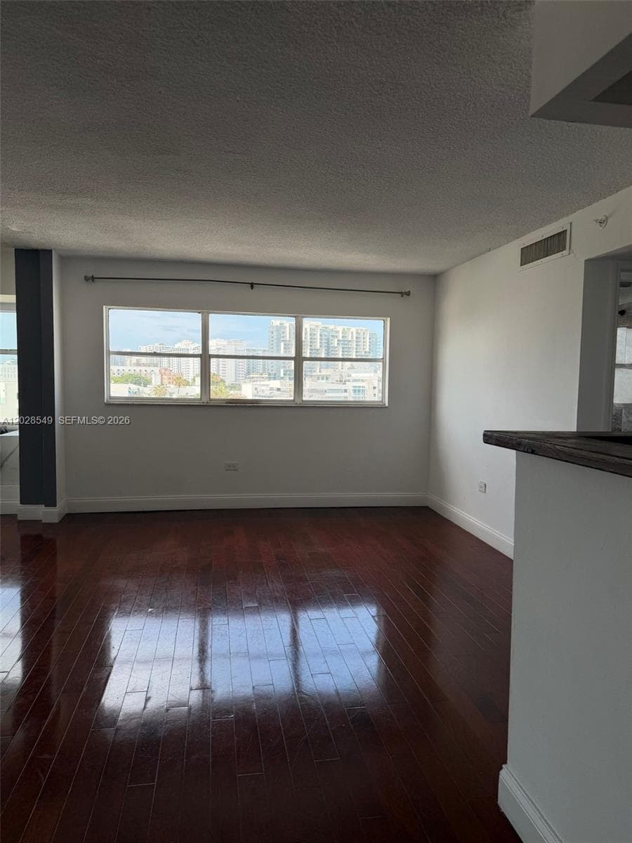 OCTAGON TOWERS I CONDO · #7C in Miami Beach - Photo 6