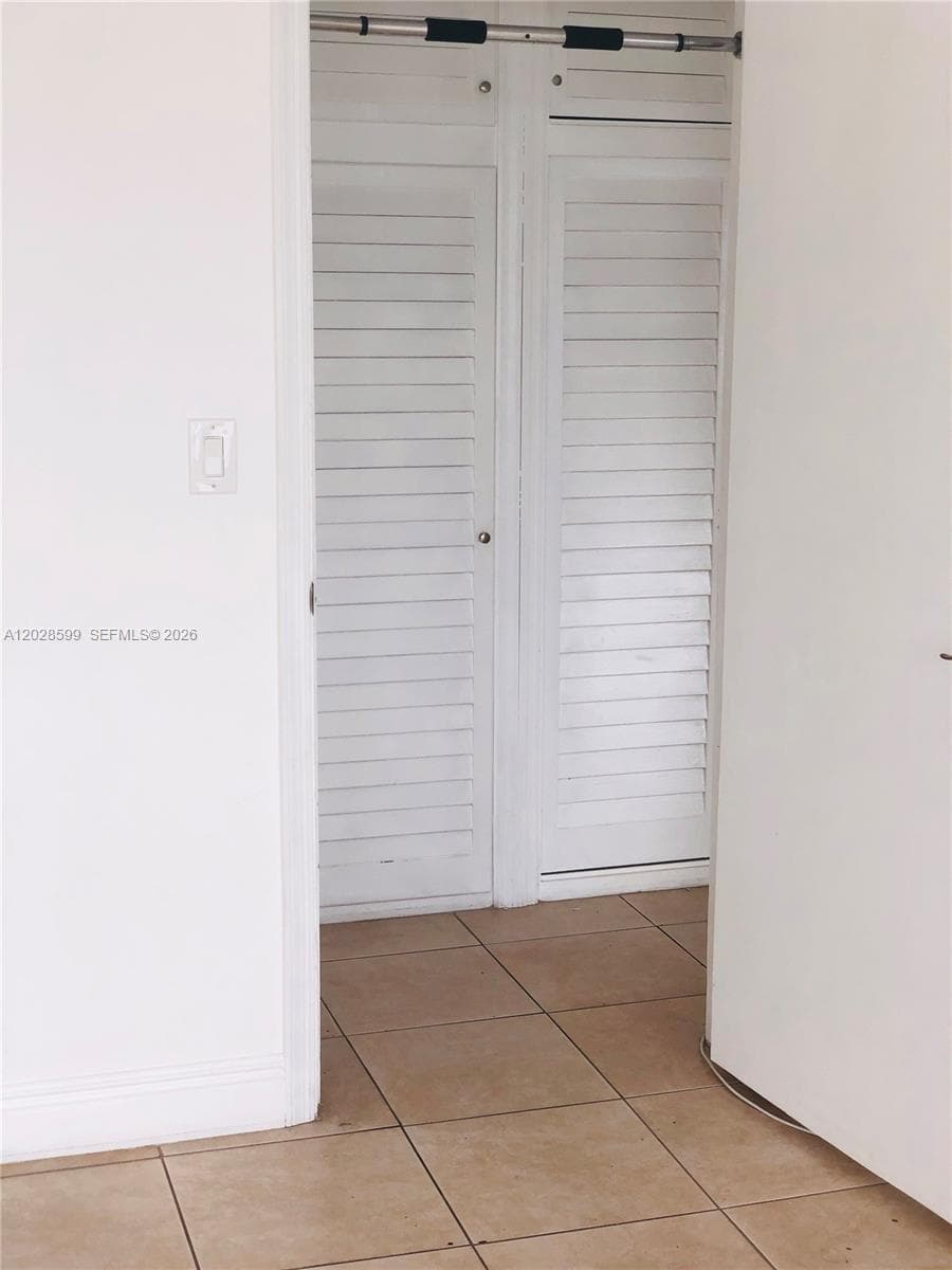 BAYSHORE CO OP INC · #PH-5 in Miami - Photo 14