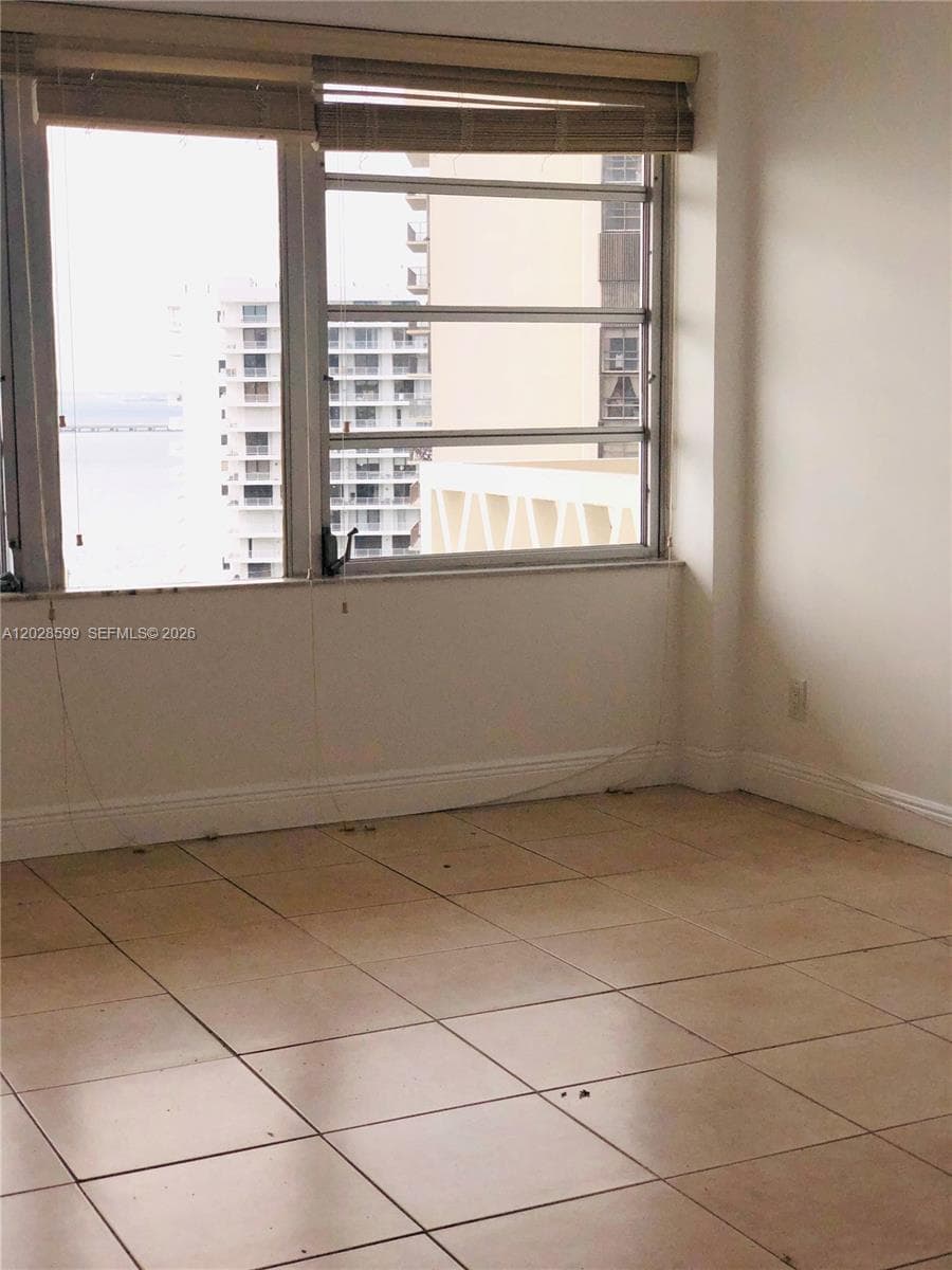 BAYSHORE CO OP INC · #PH-5 in Miami - Photo 15