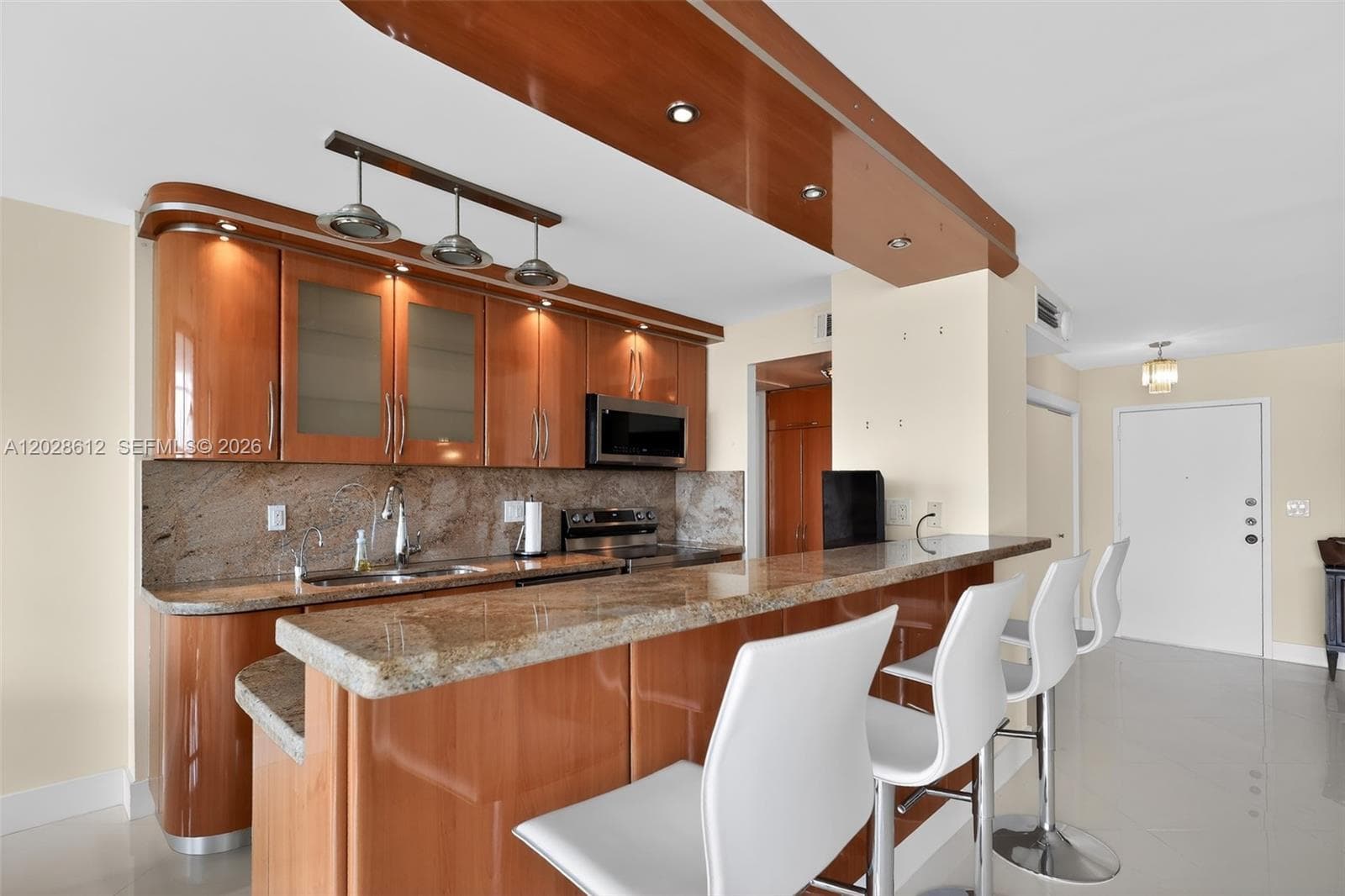 Winston Towers 300 Condo · #902 in Sunny Isles Beach - Photo 13