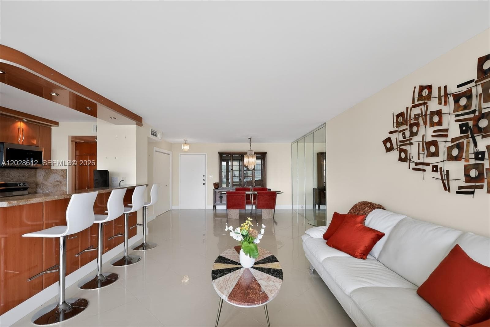 Winston Towers 300 Condo · #902 in Sunny Isles Beach - Photo 3