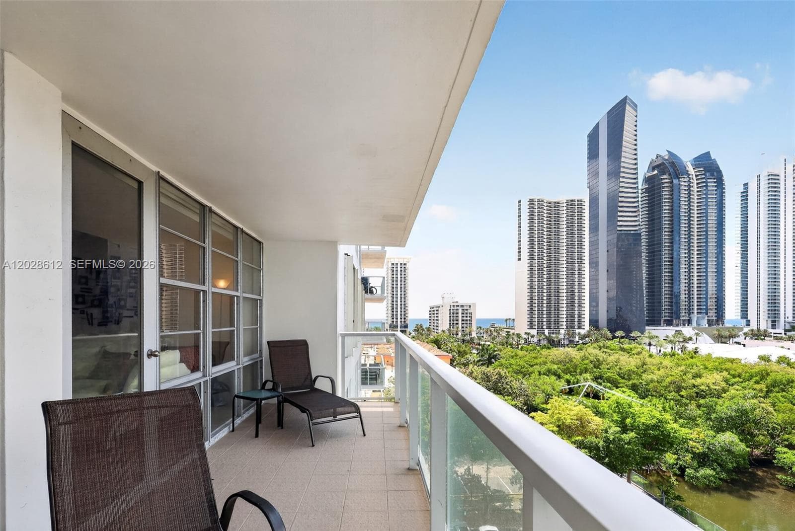 Winston Towers 300 Condo · #902 in Sunny Isles Beach - Photo 5
