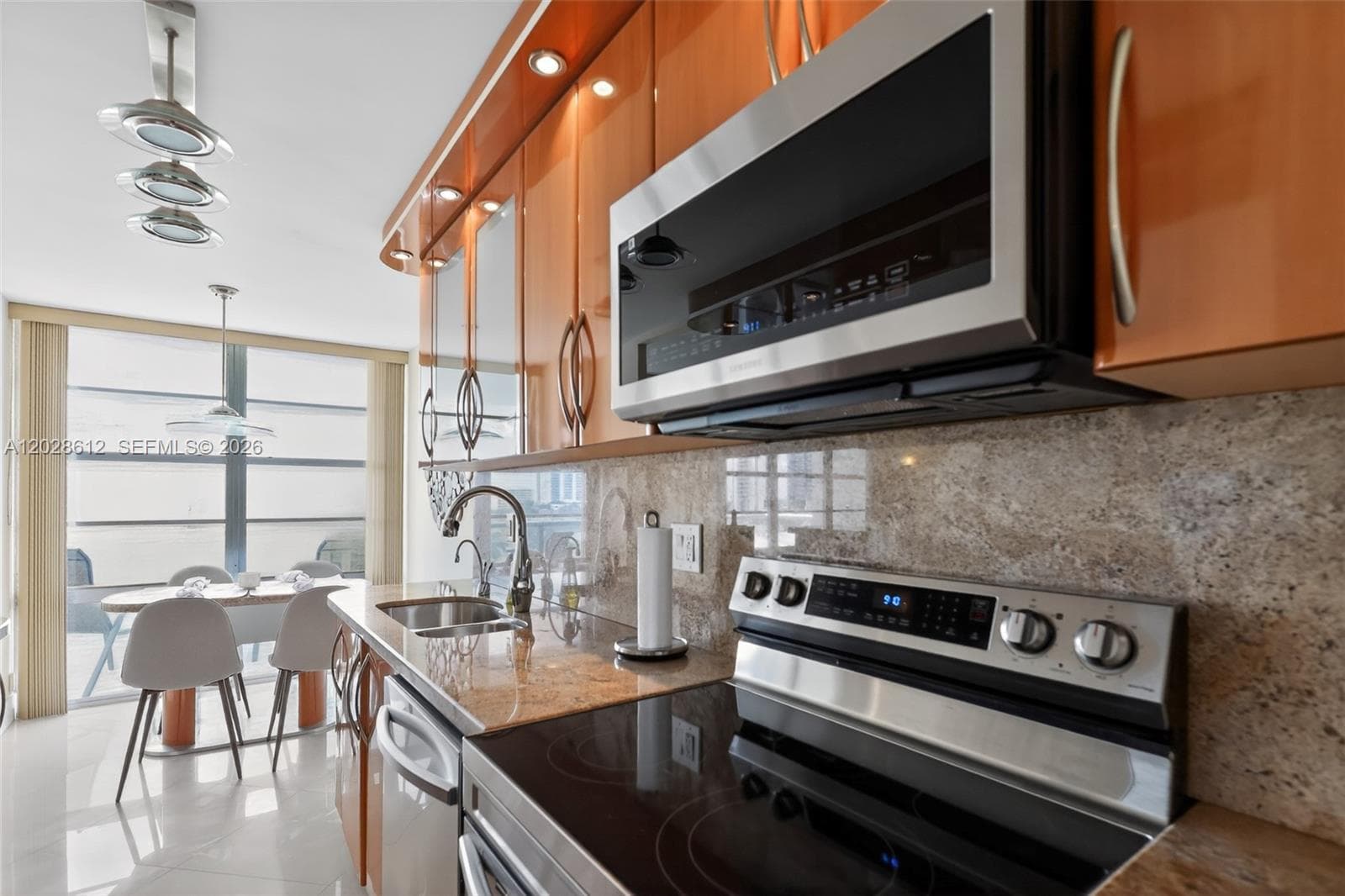 Winston Towers 300 Condo · #902 in Sunny Isles Beach - Photo 11