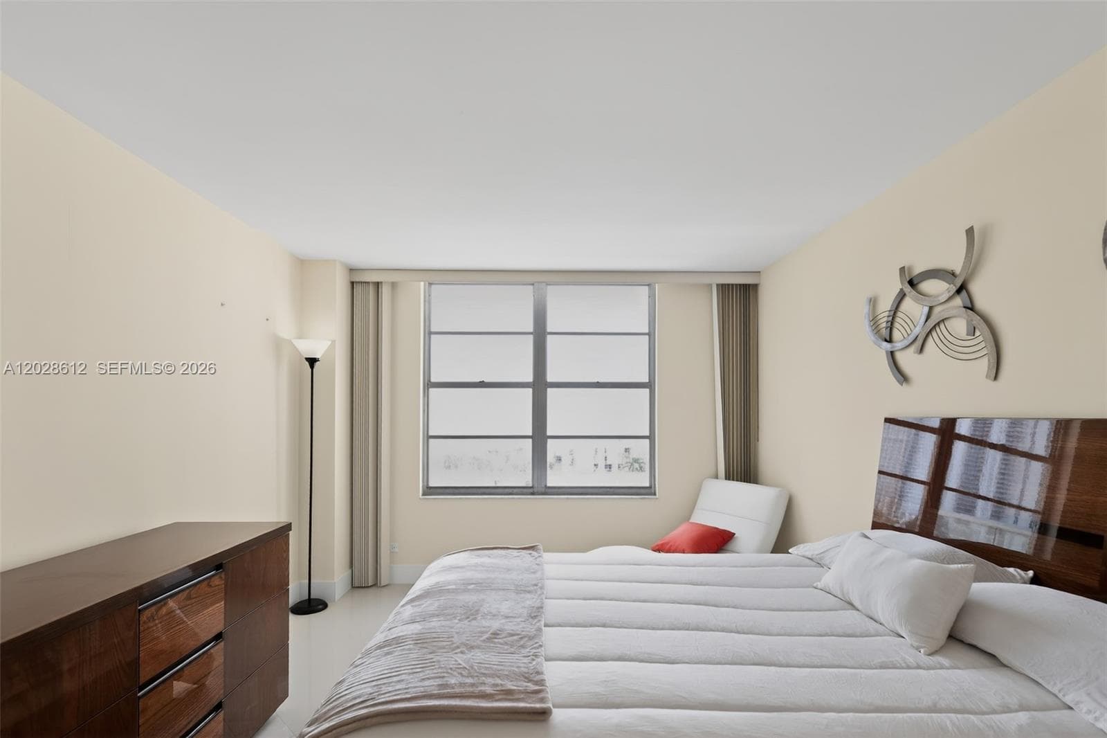 Winston Towers 300 Condo · #902 in Sunny Isles Beach - Photo 21