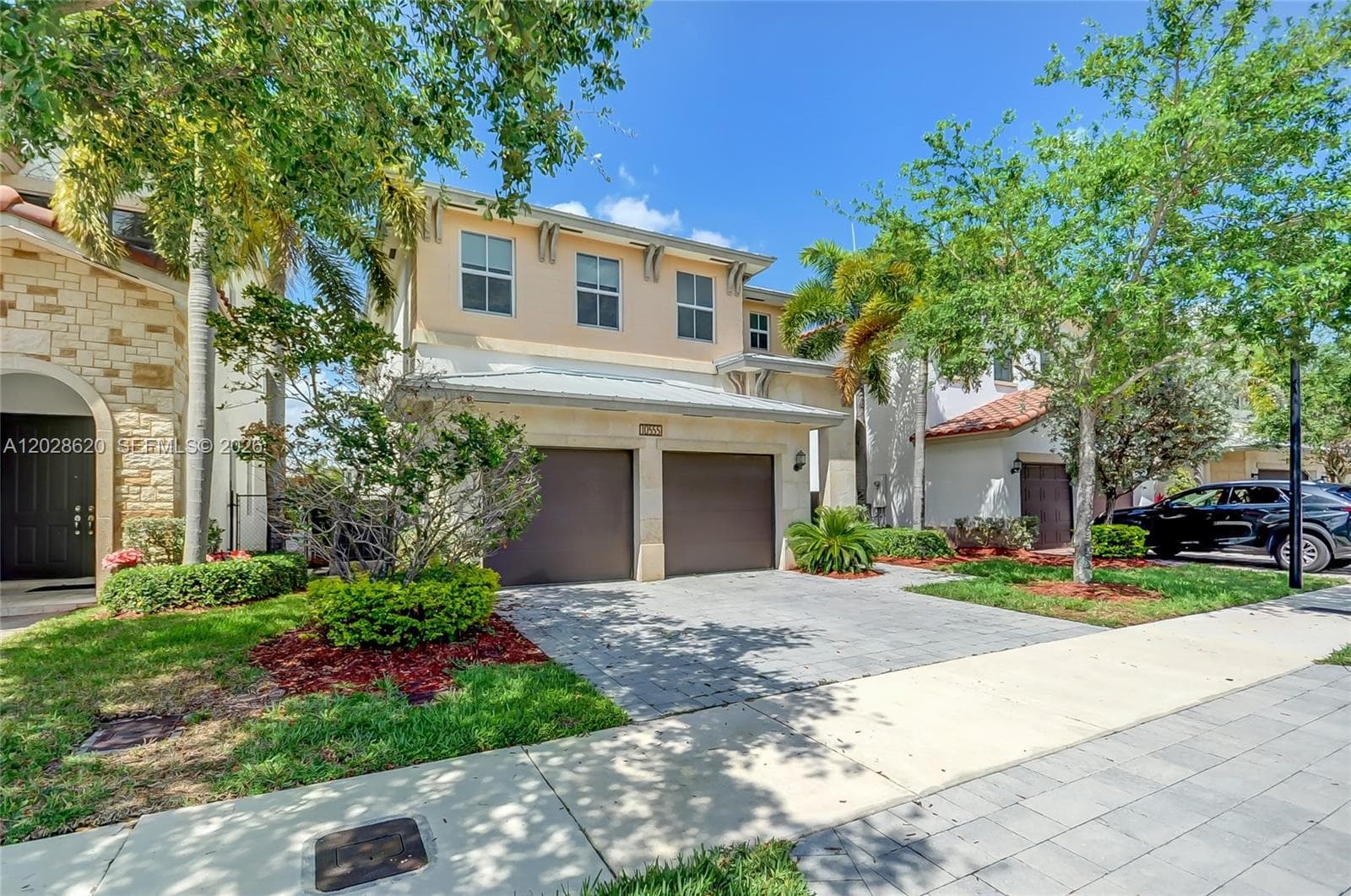 10555 NW 69th Ter photo 13