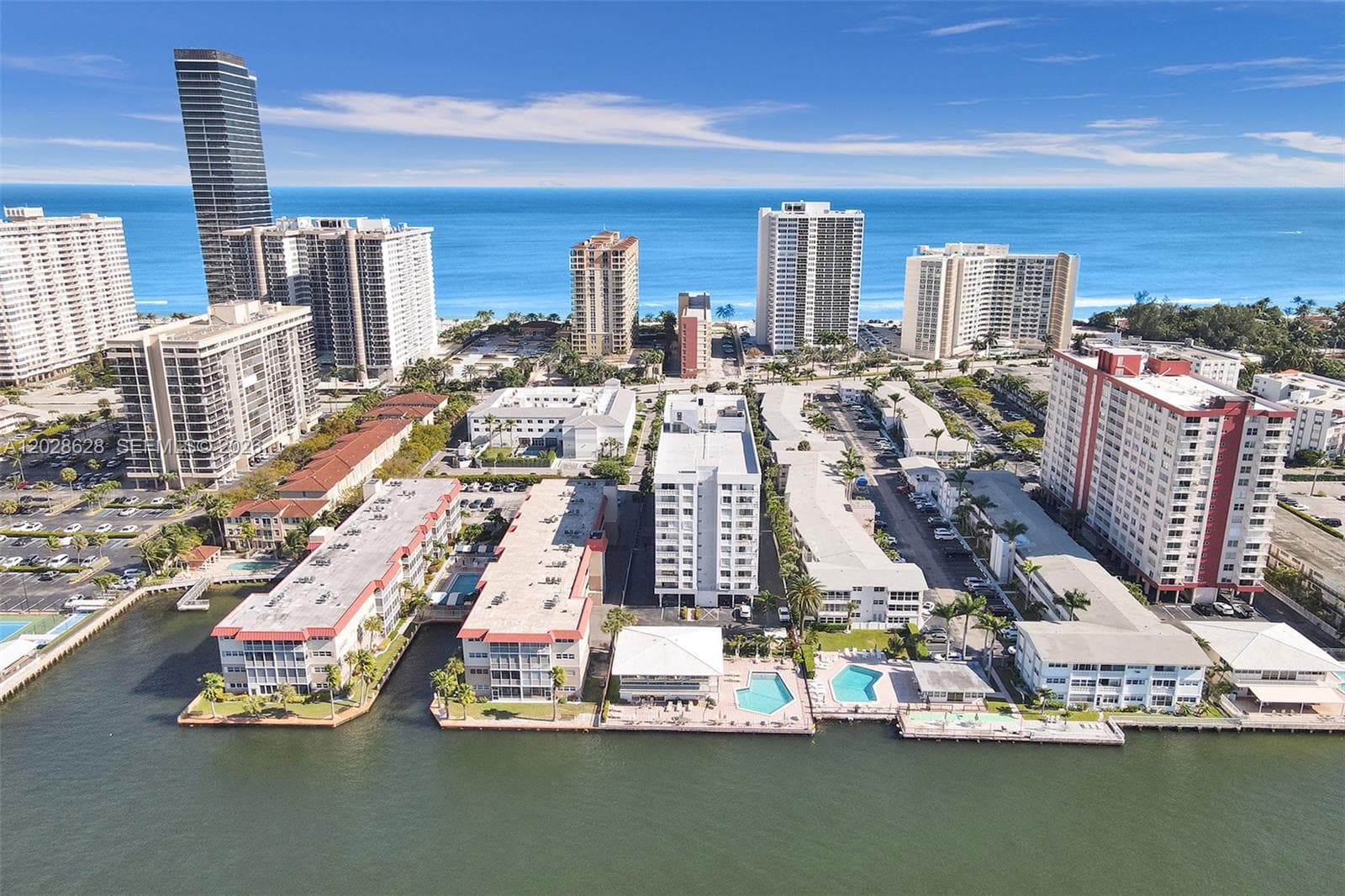ASHLEIGH HOUSE CONDO · #603 in Hallandale Beach - Photo 33