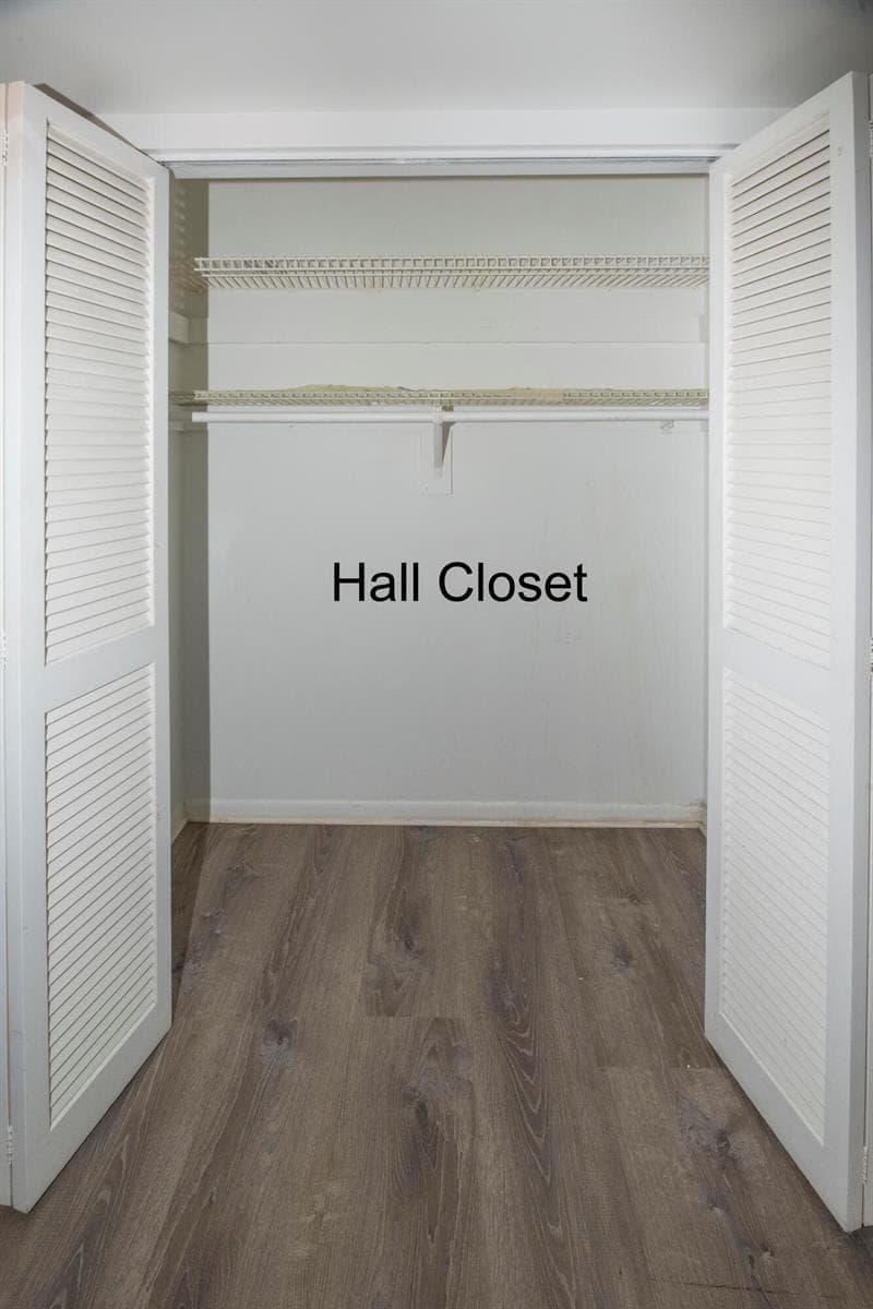 hallcloset