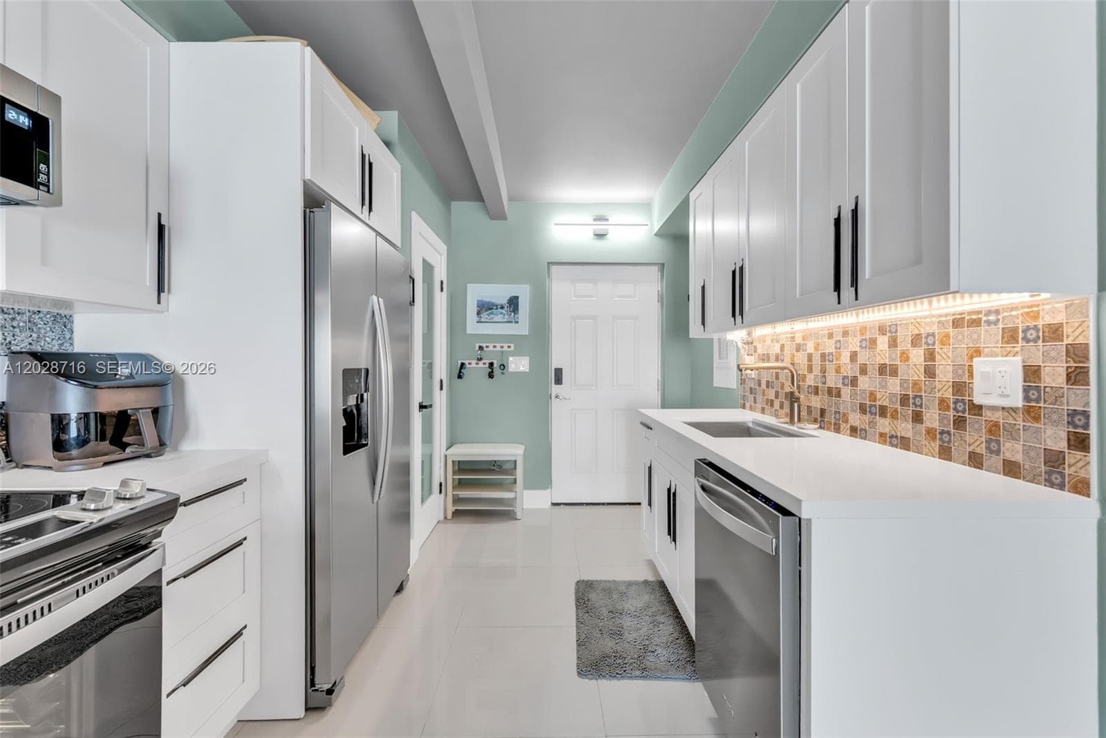 ROYAL WEST CONDO · #503 in Miami Beach - Photo 5