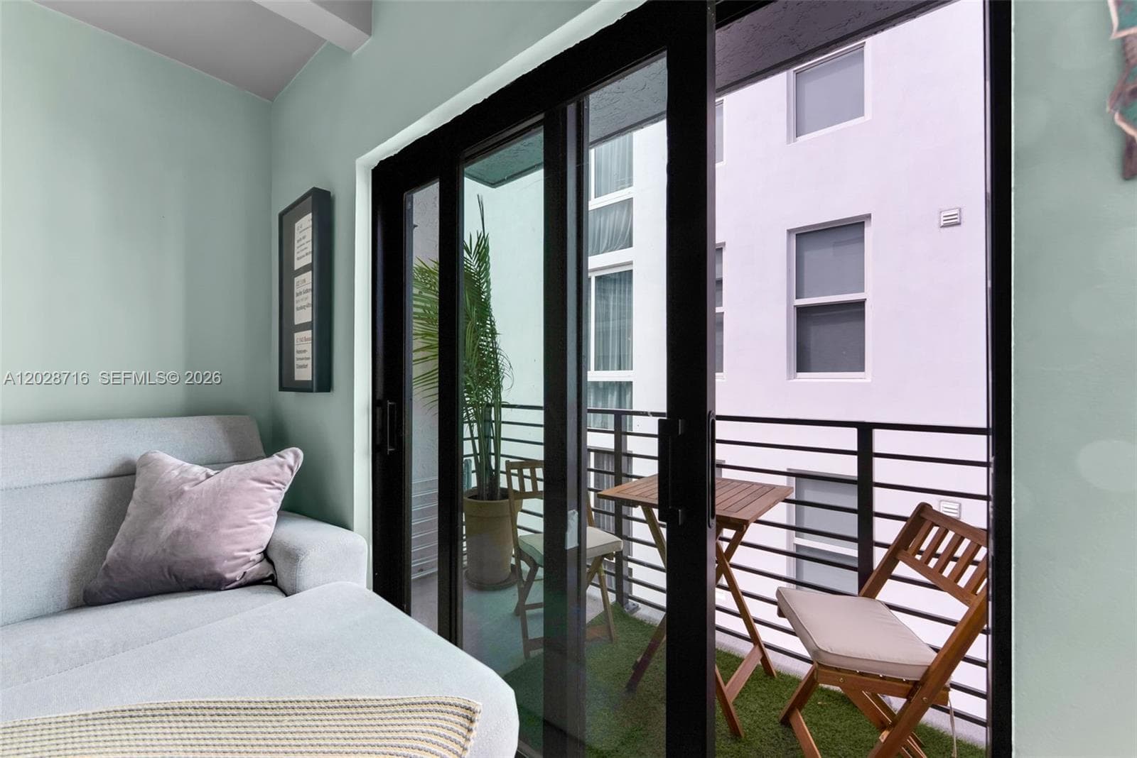 ROYAL WEST CONDO · #503 in Miami Beach - Photo 8