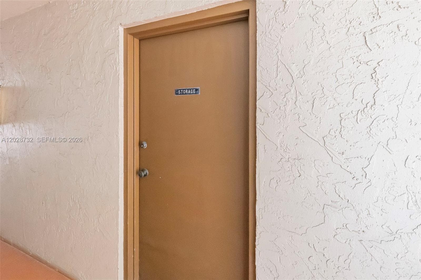 MEADOWBROOK LAKES CONDO · #102 in Dania Beach - Photo 27