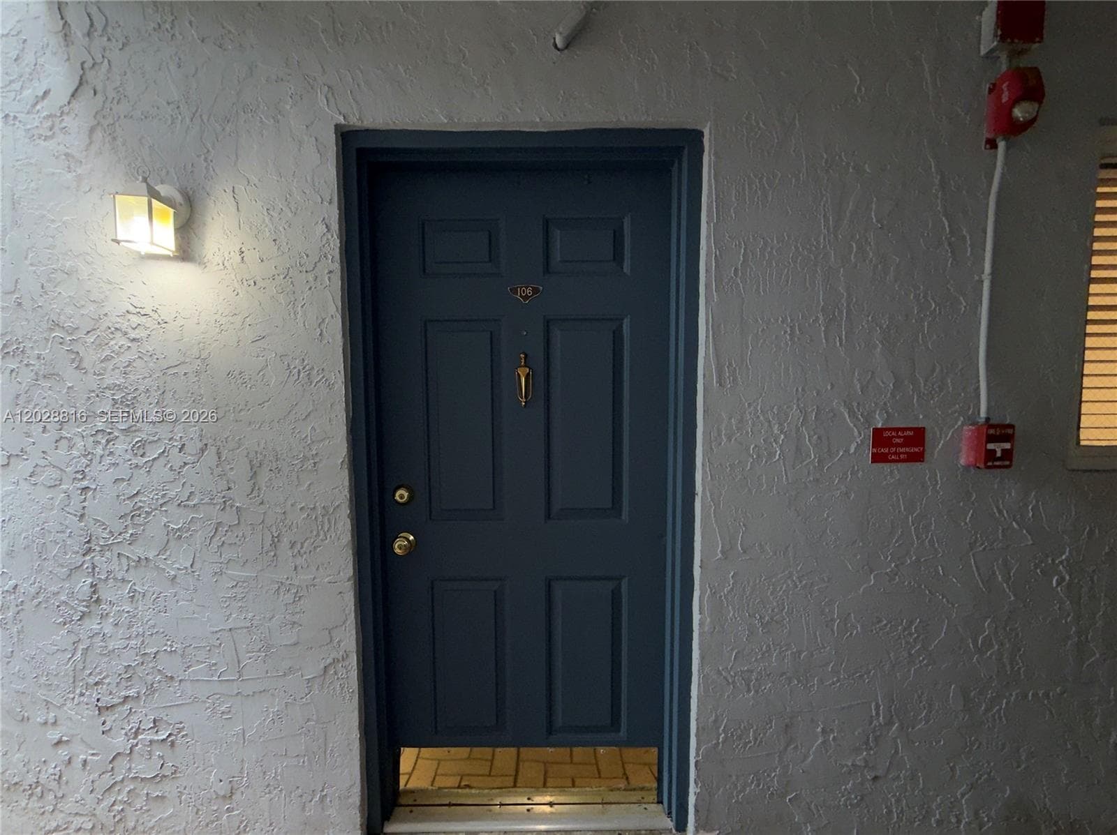 MAHOGANY KEY CONDO #3 · #106 in Miami - Photo 2