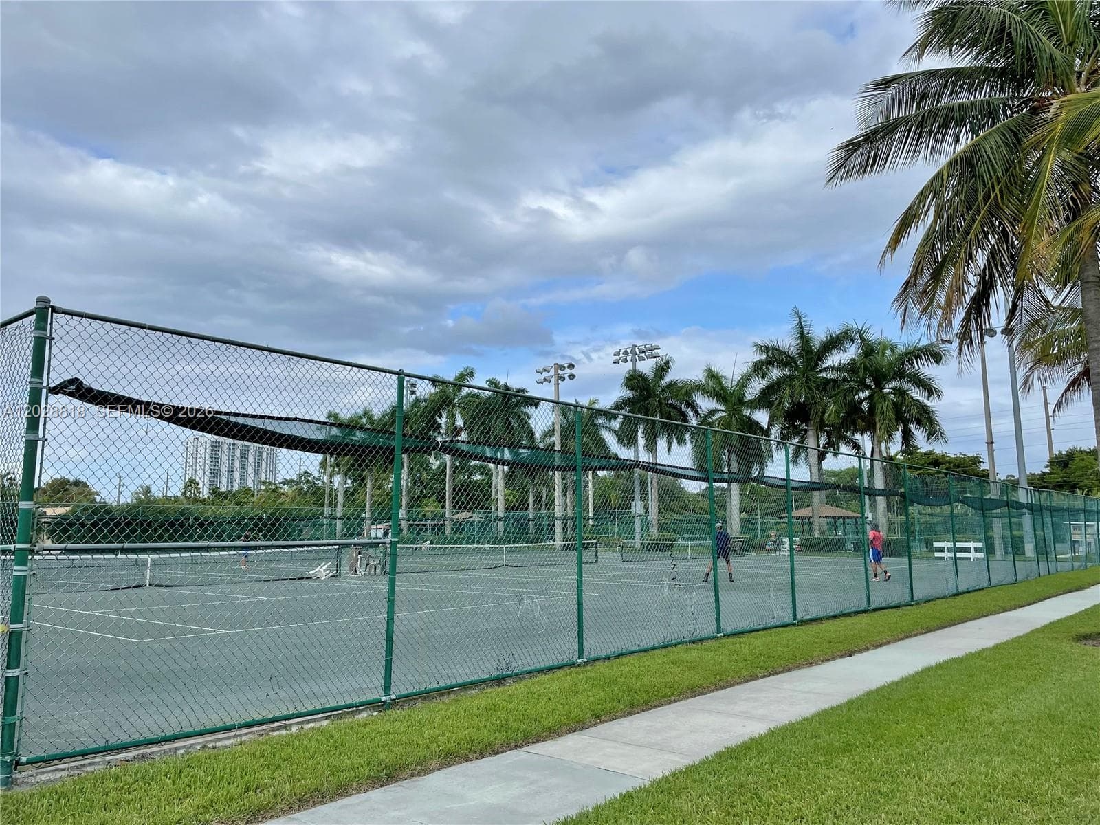 WOODSIDE APTS CONDO · #A531 in North Miami Beach - Photo 23