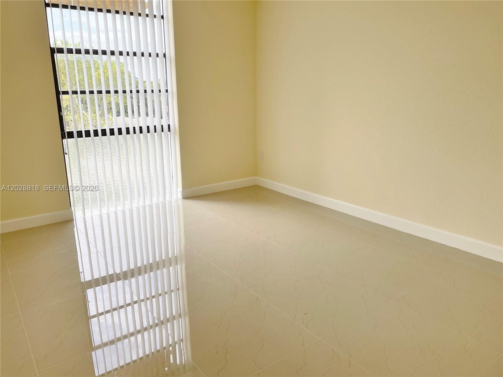 WOODSIDE APTS CONDO · #A531 in North Miami Beach - Photo 16