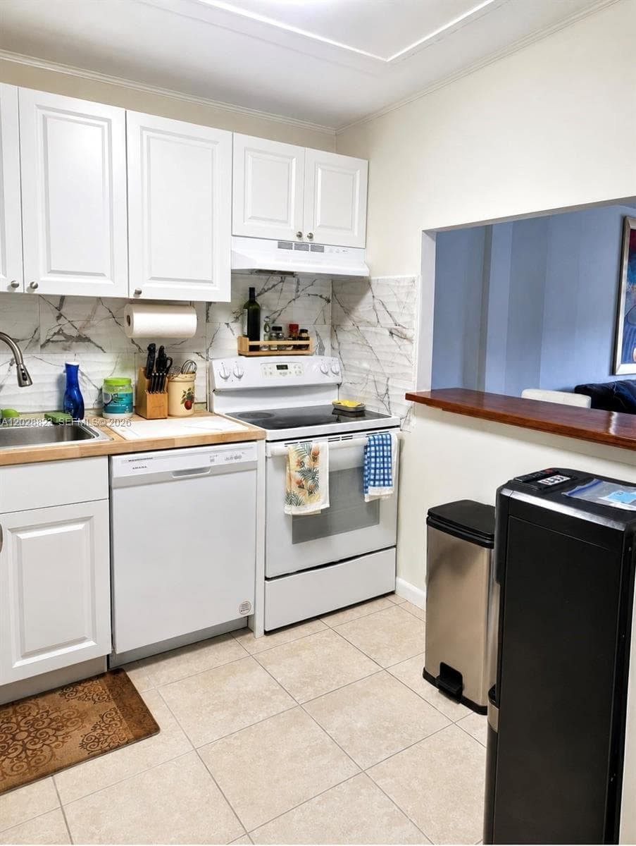 WOODSIDE APTS CONDO · #B214 in North Miami Beach - Photo 6