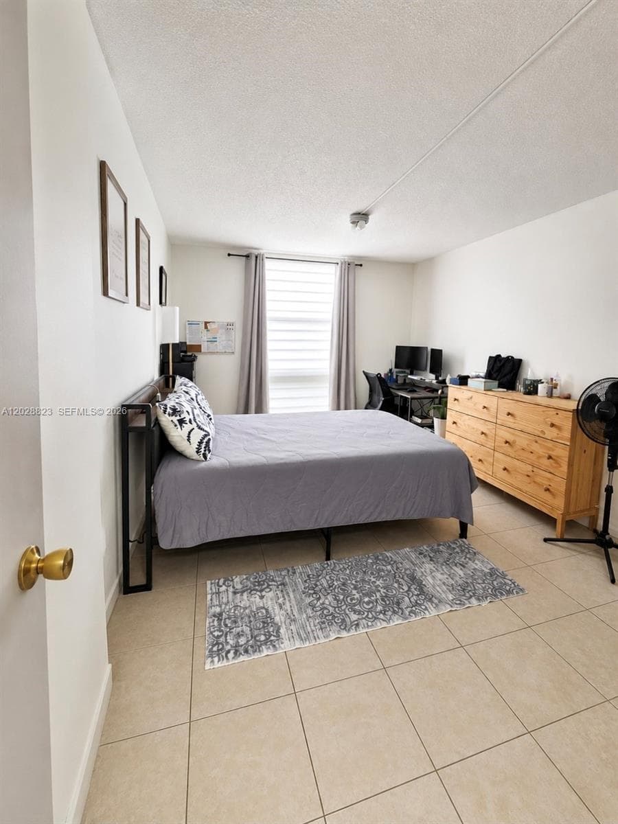 WOODSIDE APTS CONDO · #B214 in North Miami Beach - Photo 12