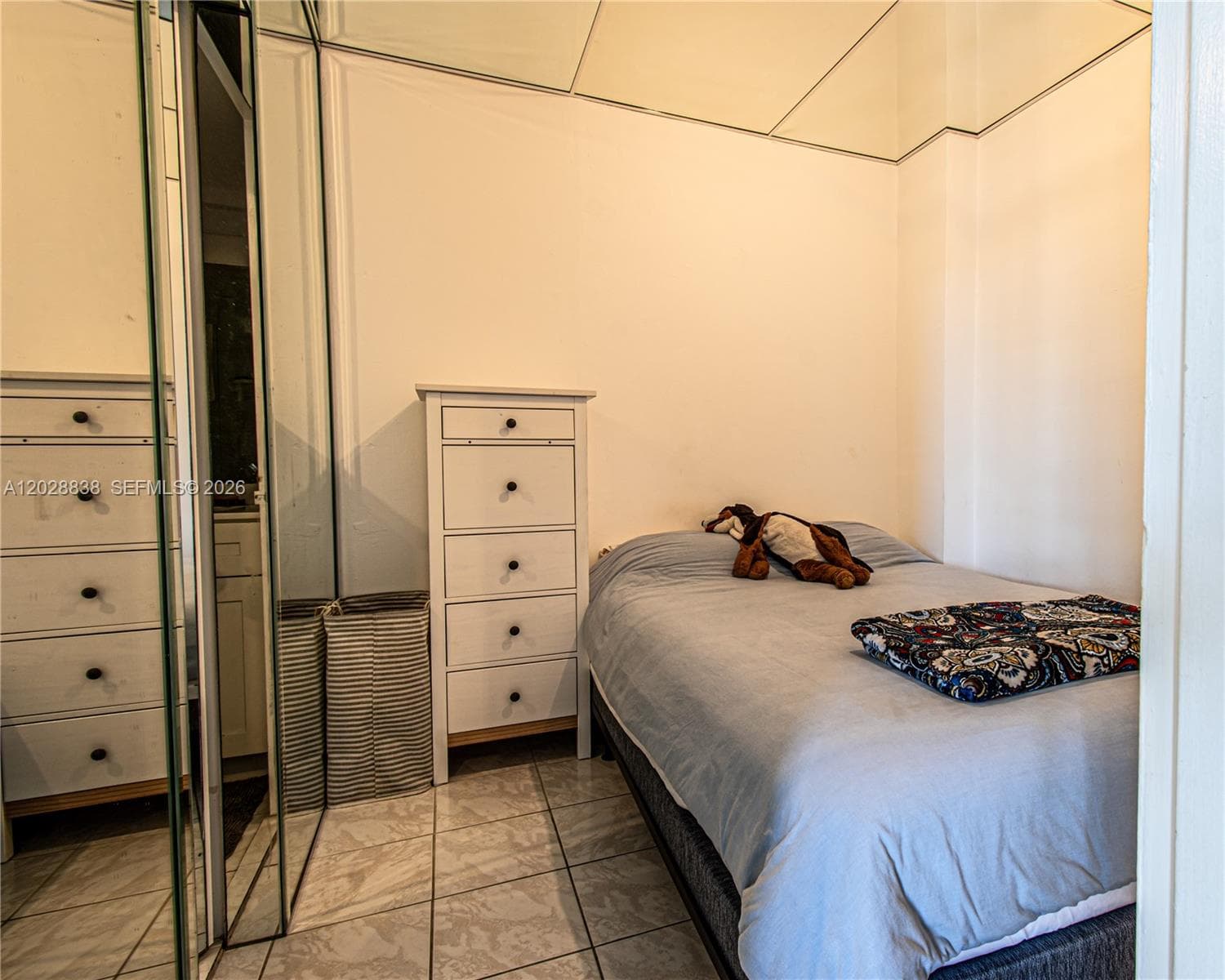 SOUTH BAY CLUB CONDO · #414 in Miami Beach - Photo 5