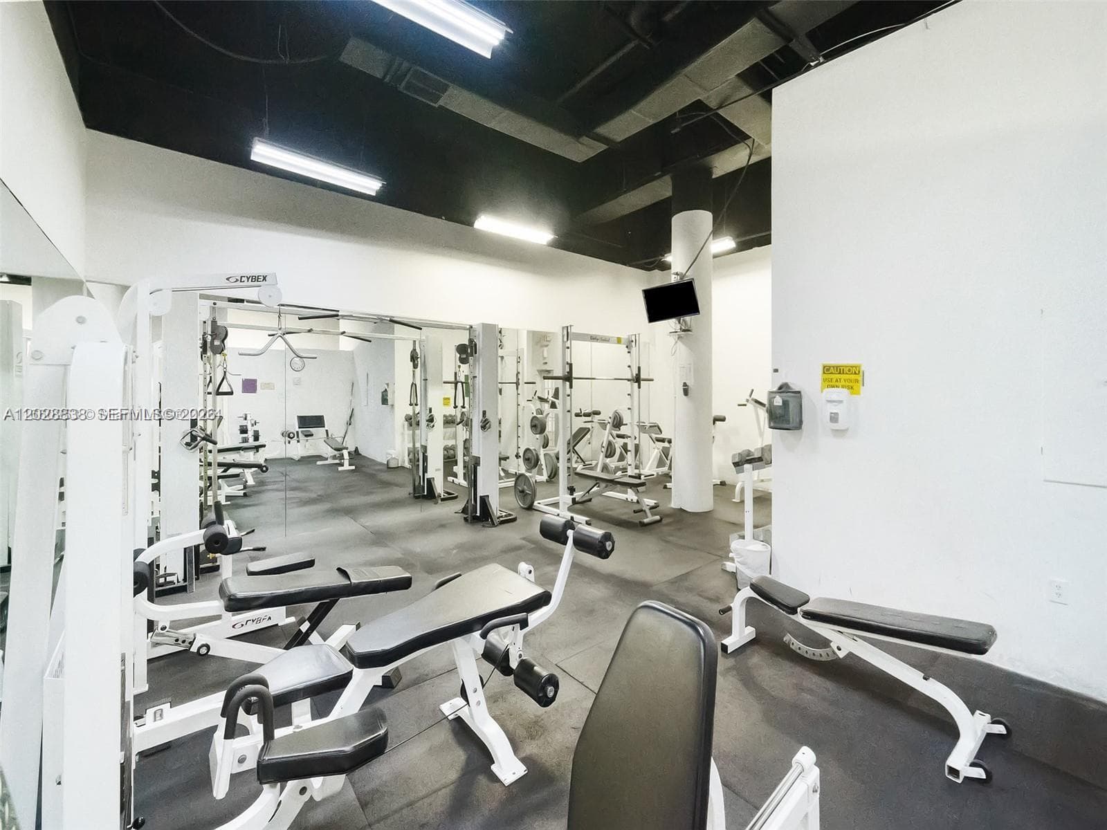 SOUTH BAY CLUB CONDO · #414 in Miami Beach - Photo 10