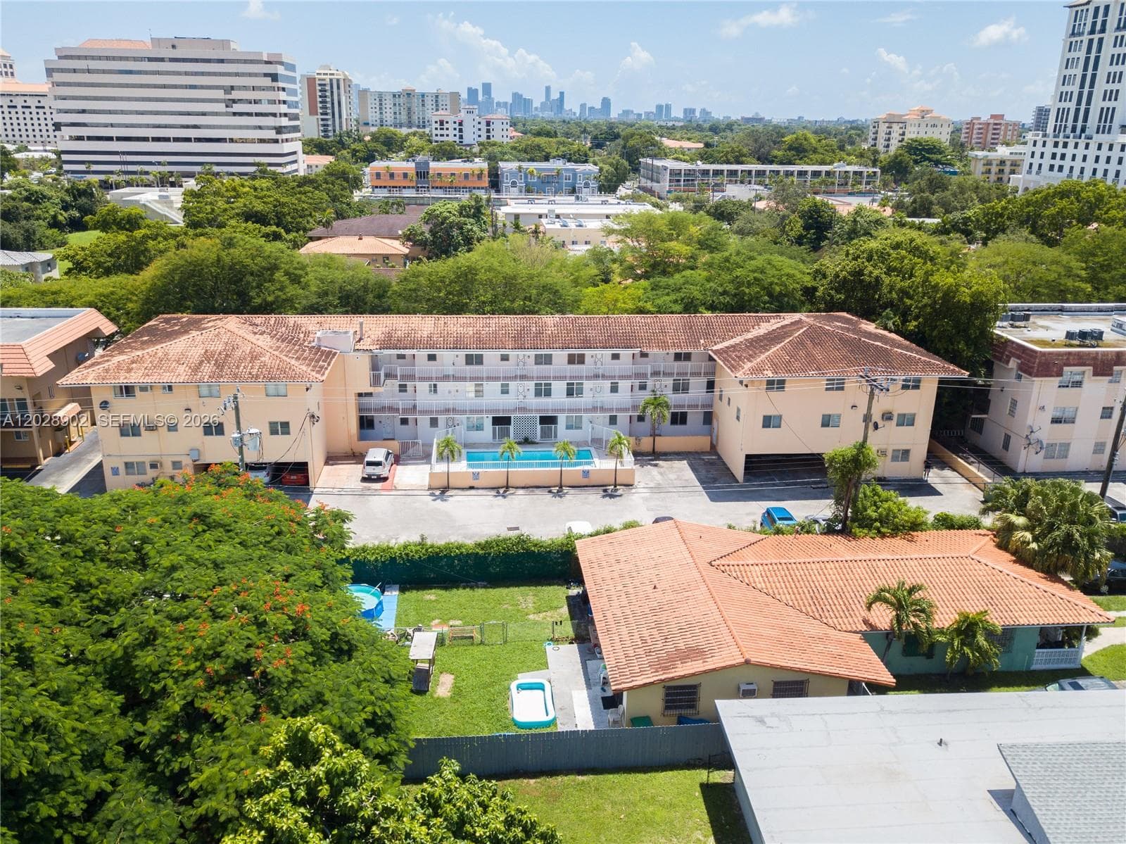 Salzedo in the Gables · #101 in Coral Gables - Photo 10