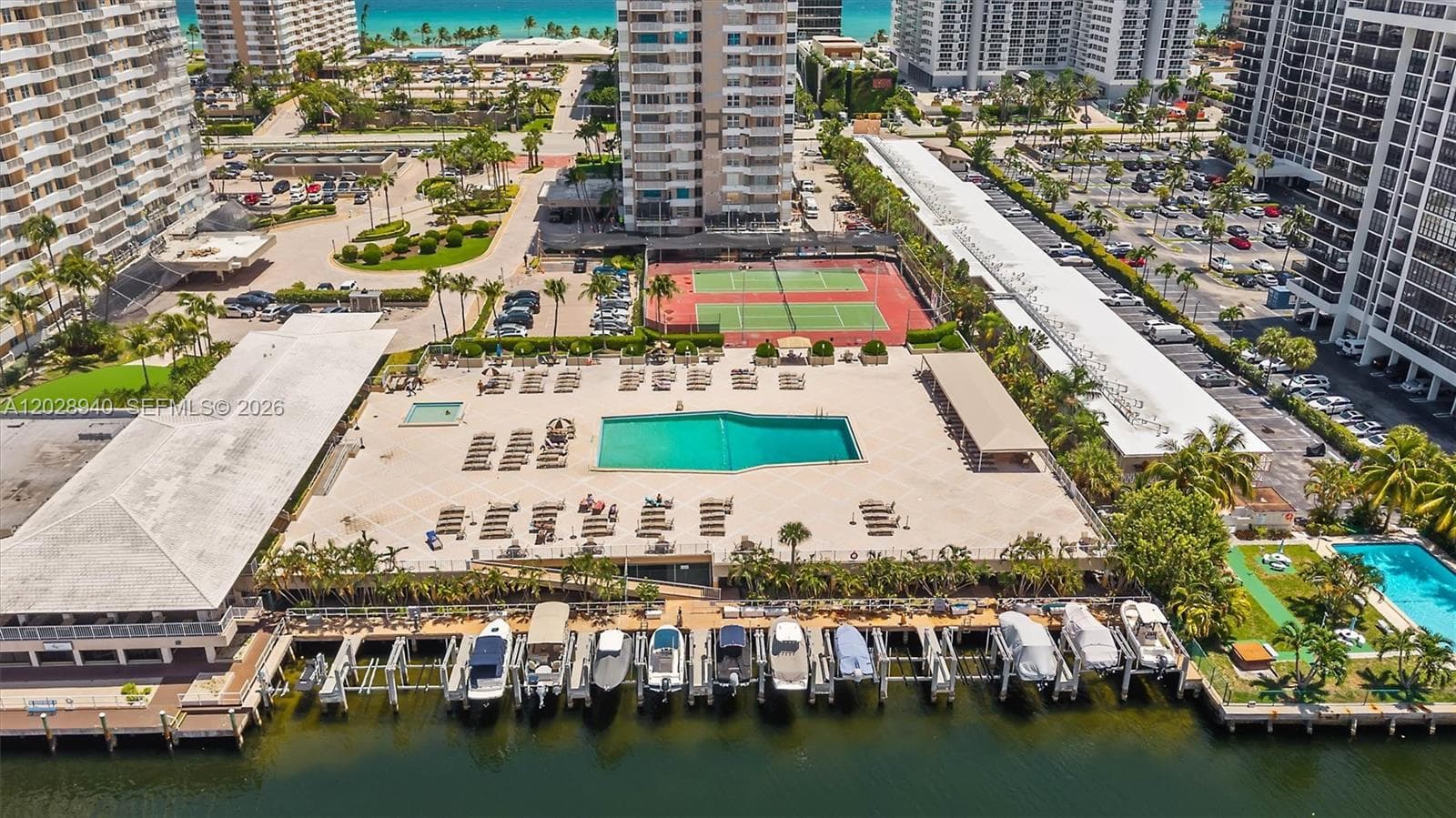 Hemispheres Condo · #3L in Hallandale Beach - Photo 22