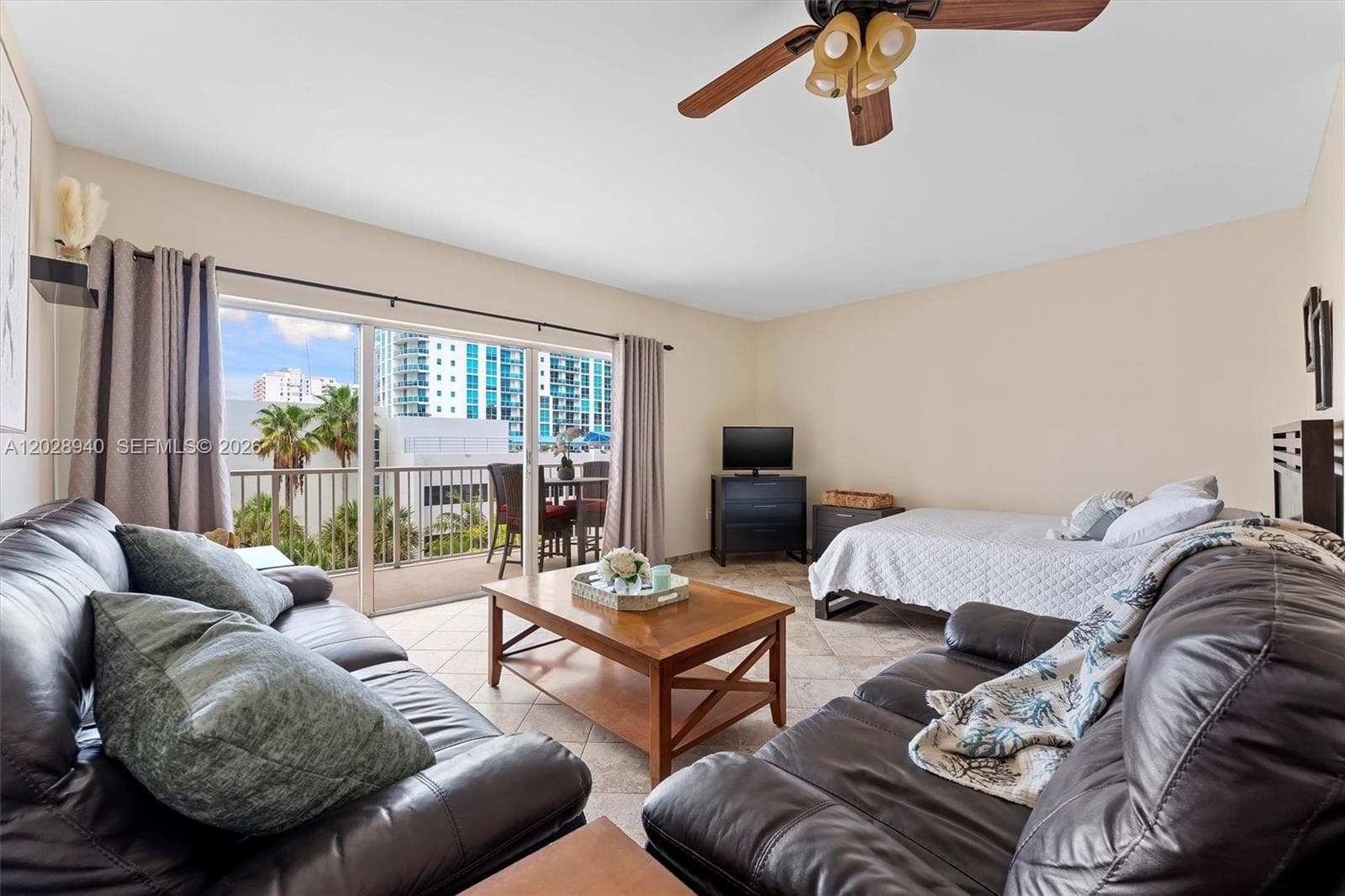 Hemispheres Condo · #3L in Hallandale Beach - Photo 10