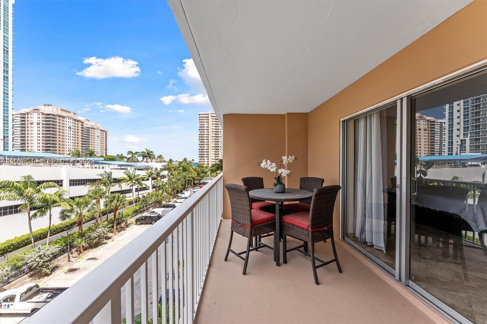Hemispheres Condo · #3L in Hallandale Beach - Photo 15