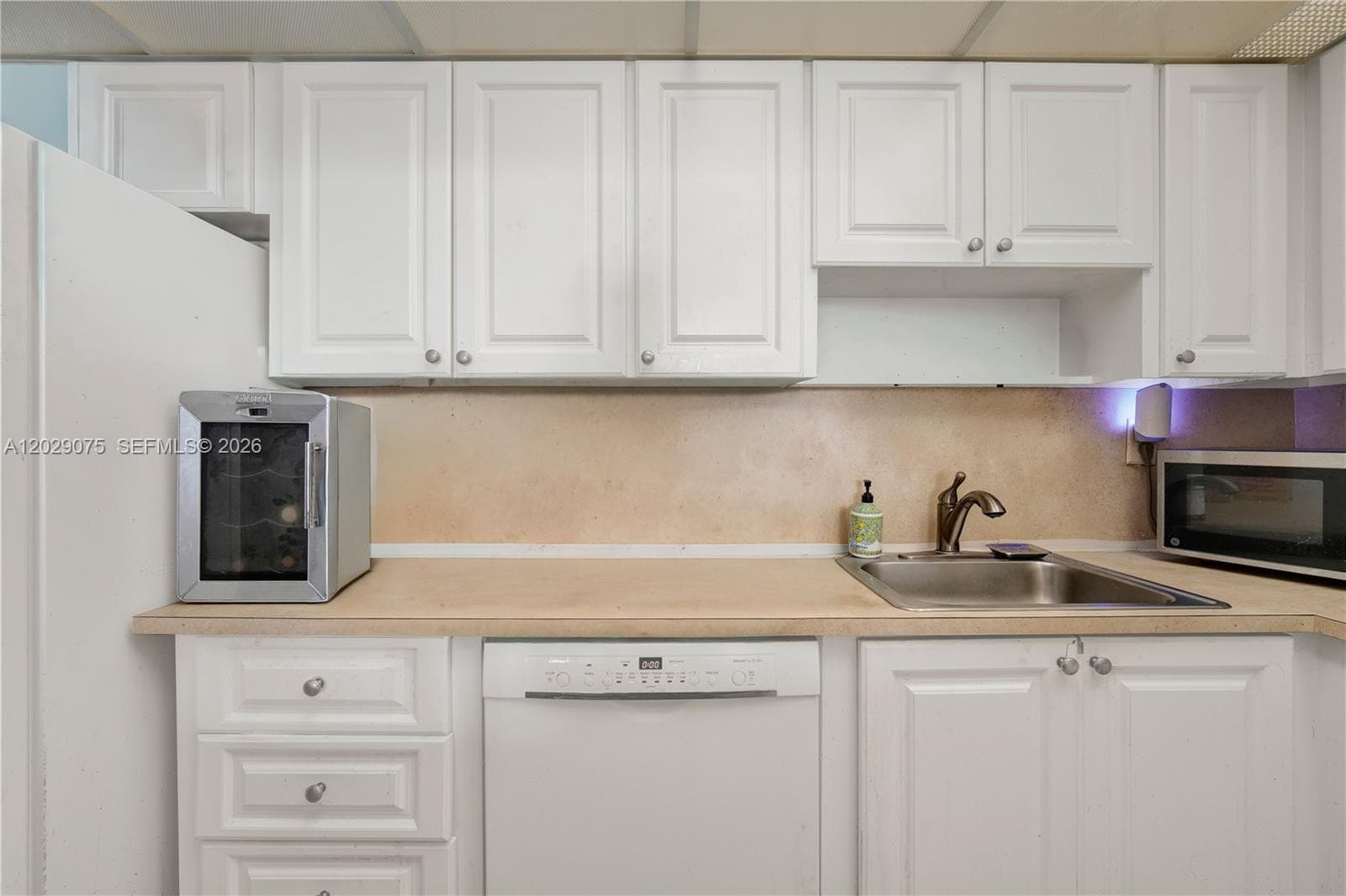 OCEANVIEW BUILDING A · #1419 in Sunny Isles Beach - Photo 18