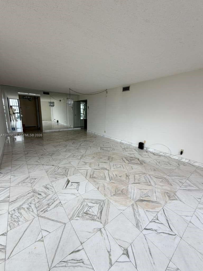 CORONADO CONDO TOWER I · #1433 in Aventura - Photo 6