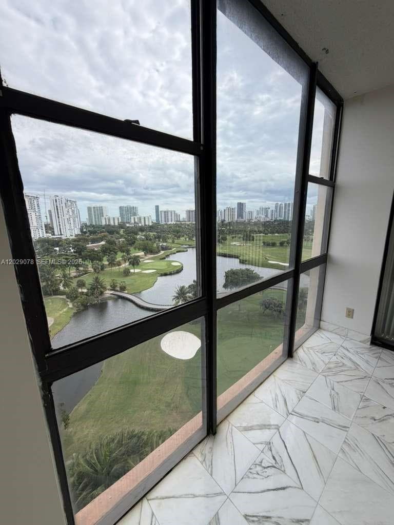 CORONADO CONDO TOWER I · #1433 in Aventura - Photo 22