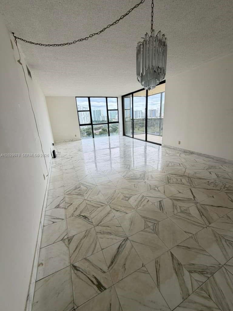 CORONADO CONDO TOWER I · #1433 in Aventura - Photo 9