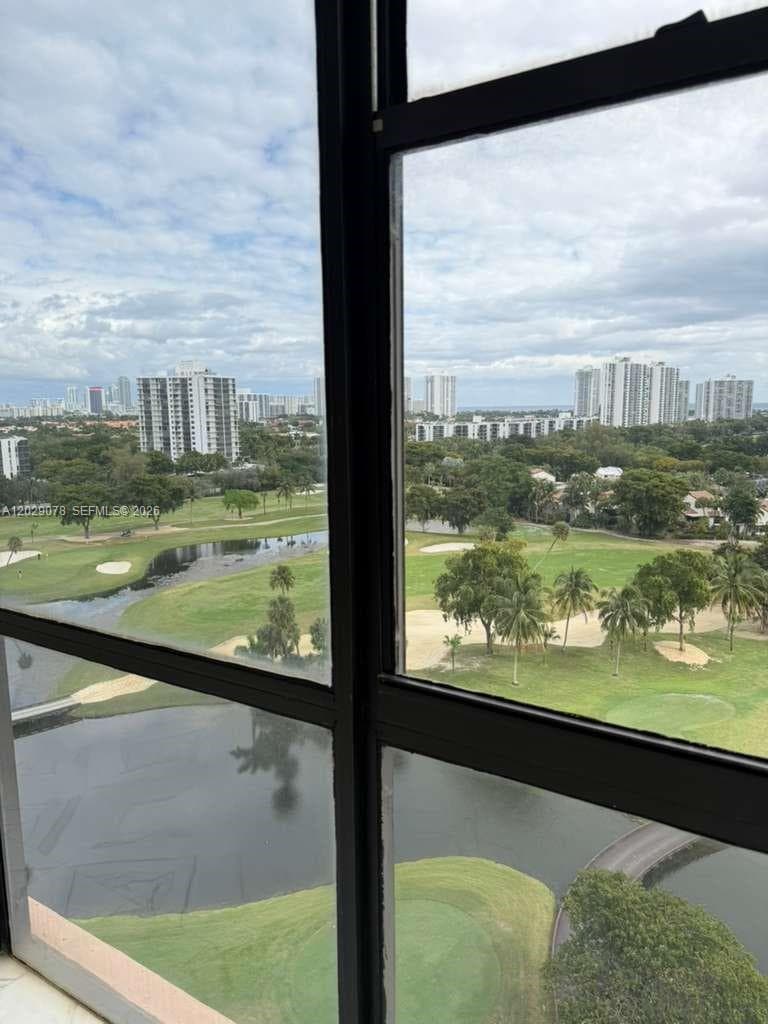 CORONADO CONDO TOWER I · #1433 in Aventura - Photo 18