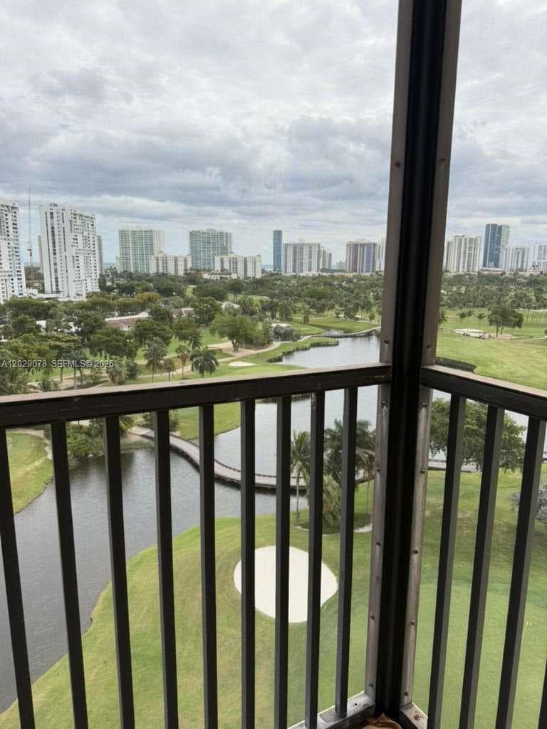 CORONADO CONDO TOWER I · #1433 in Aventura - Photo 19