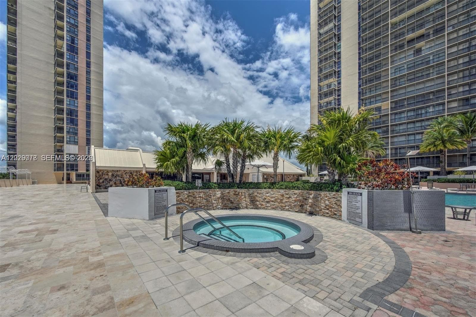 CORONADO CONDO TOWER I · #1433 in Aventura - Photo 25