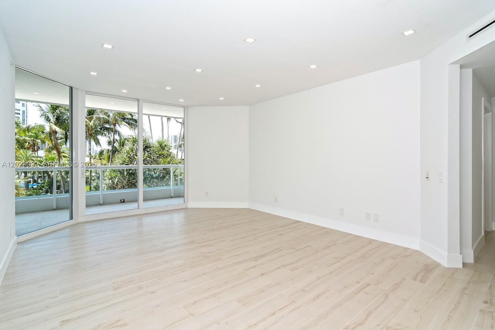 ATLANTIC III AT THE POINT · #305 in Aventura - Photo 27