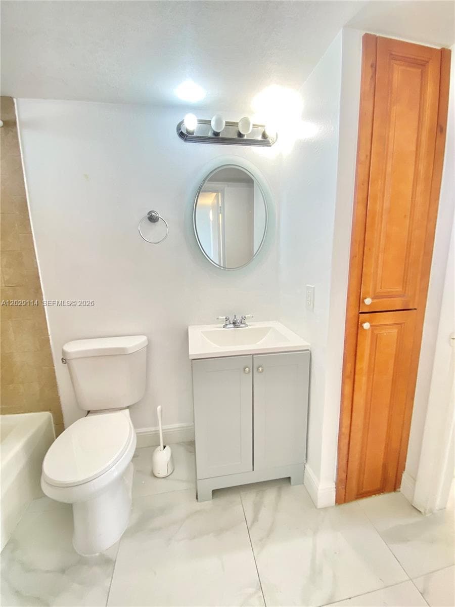 POINT EAST SEC III CONDO · #N611 in Aventura - Photo 13
