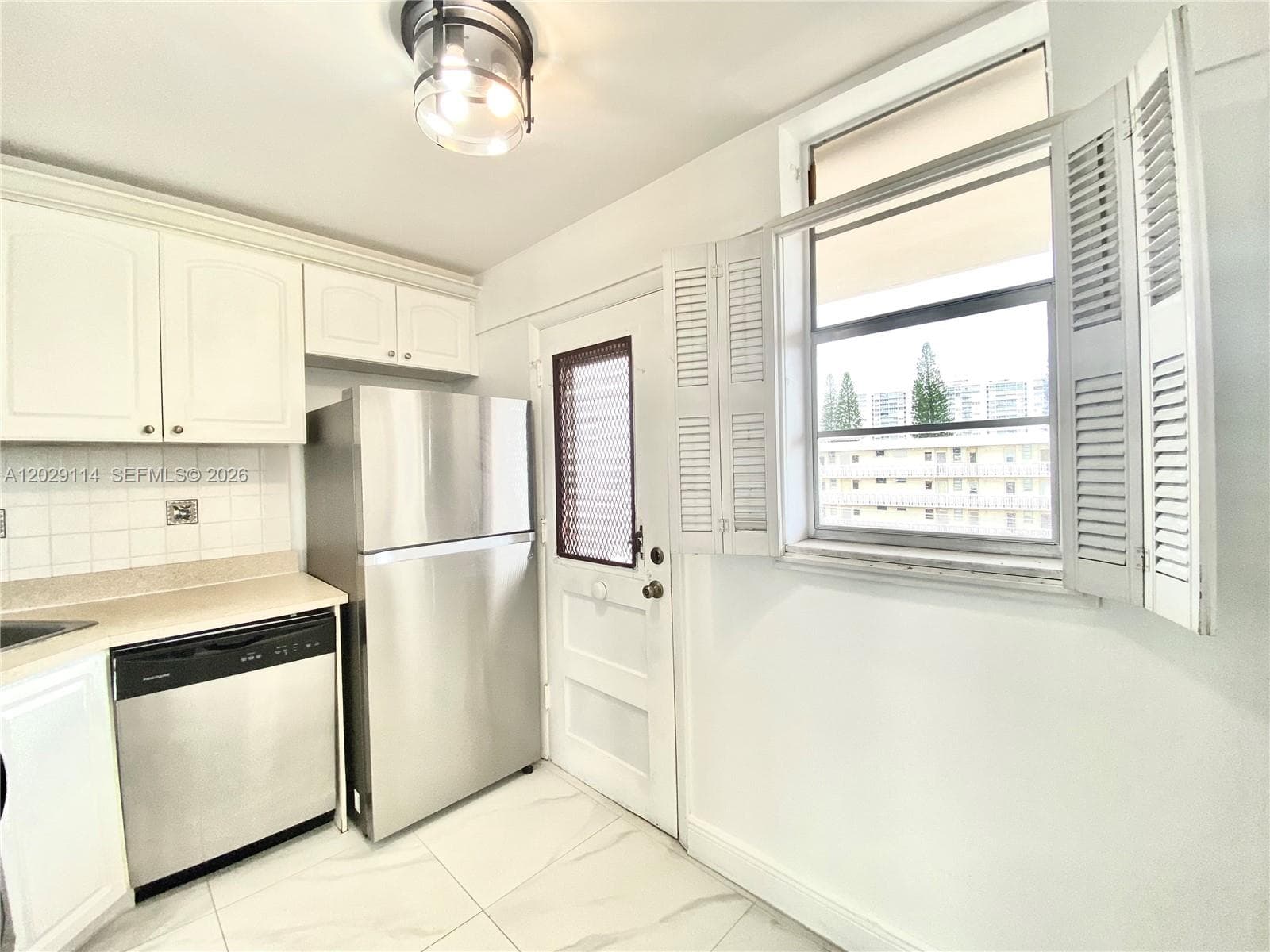 POINT EAST SEC III CONDO · #N611 in Aventura - Photo 8