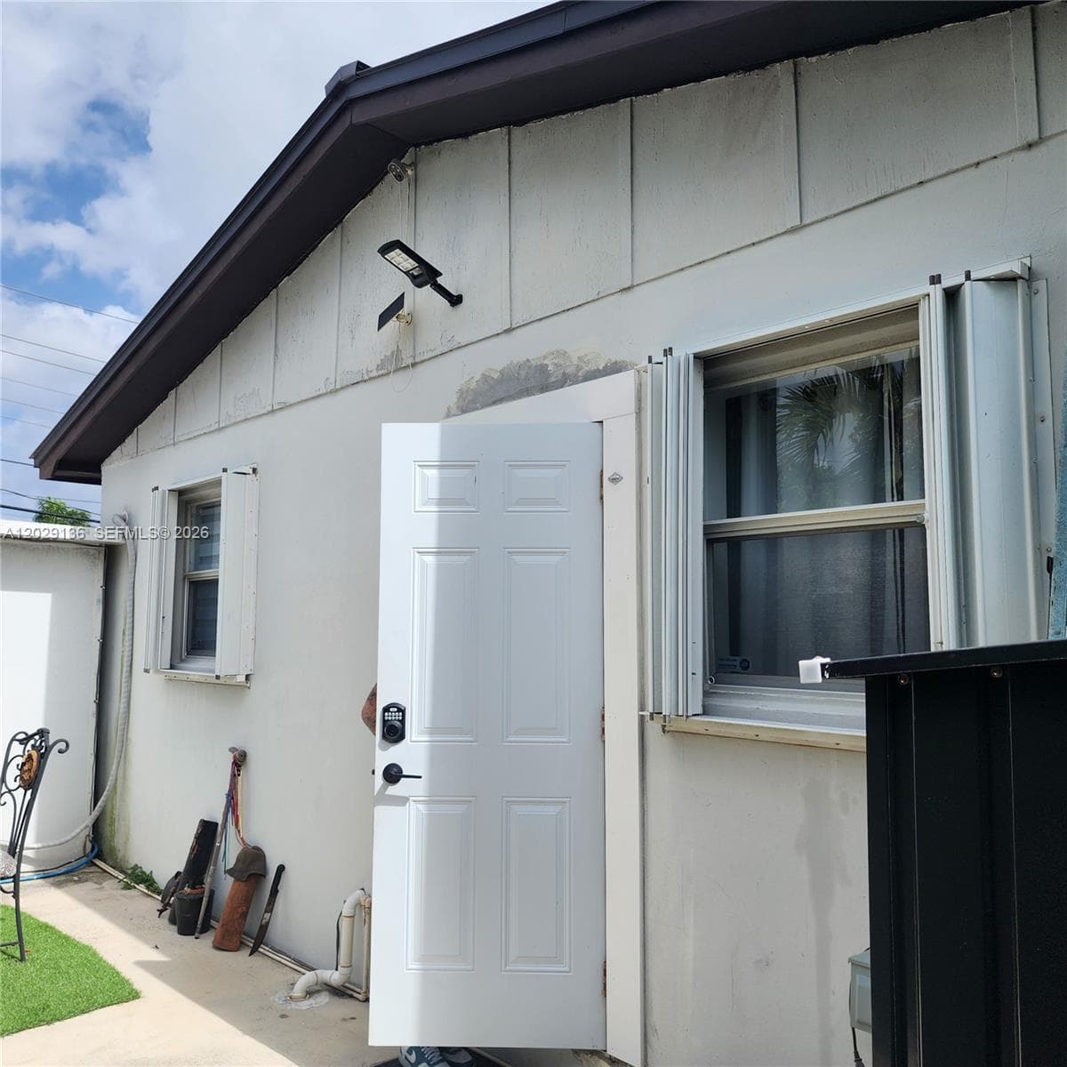 21200 NW 29th Ave photo 6