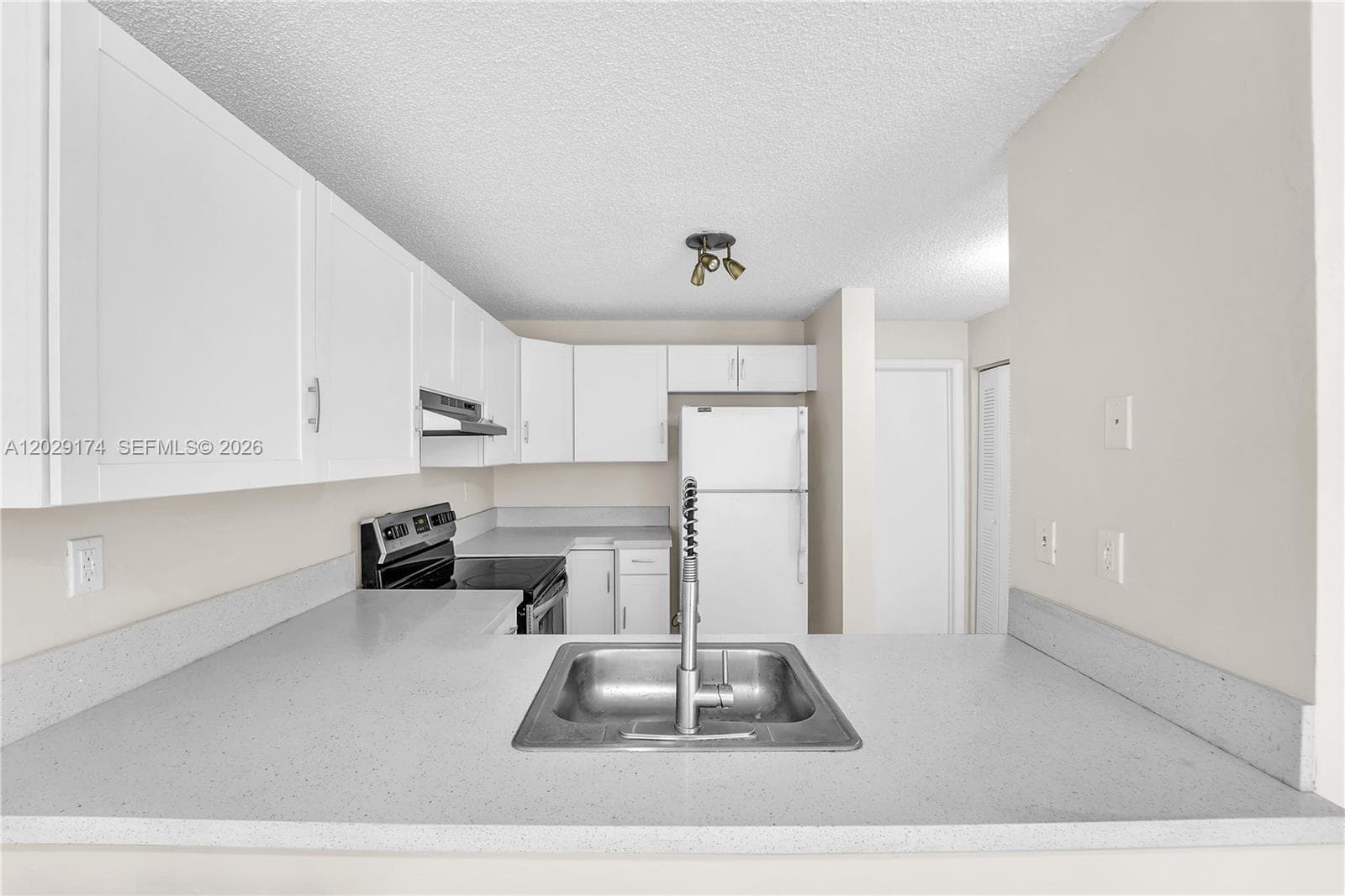 PALM GARDENS CONDO · #209 in Miami - Photo 7