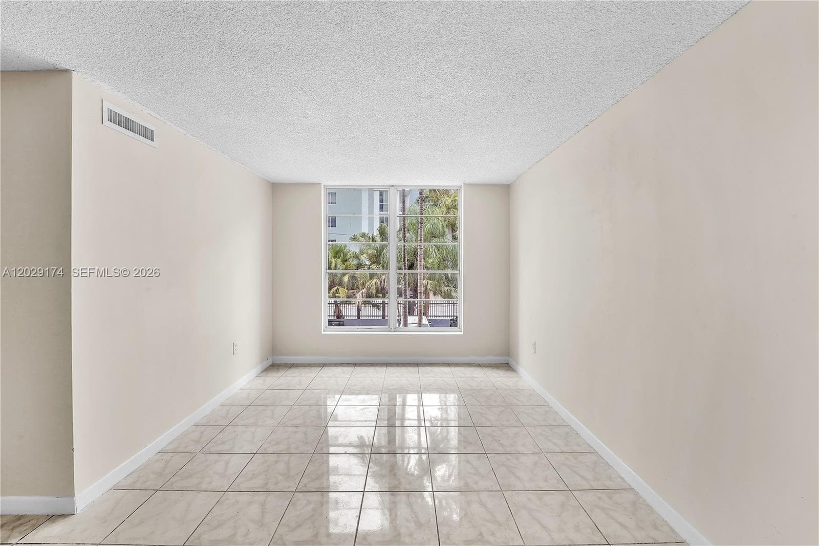 PALM GARDENS CONDO · #209 in Miami - Photo 3