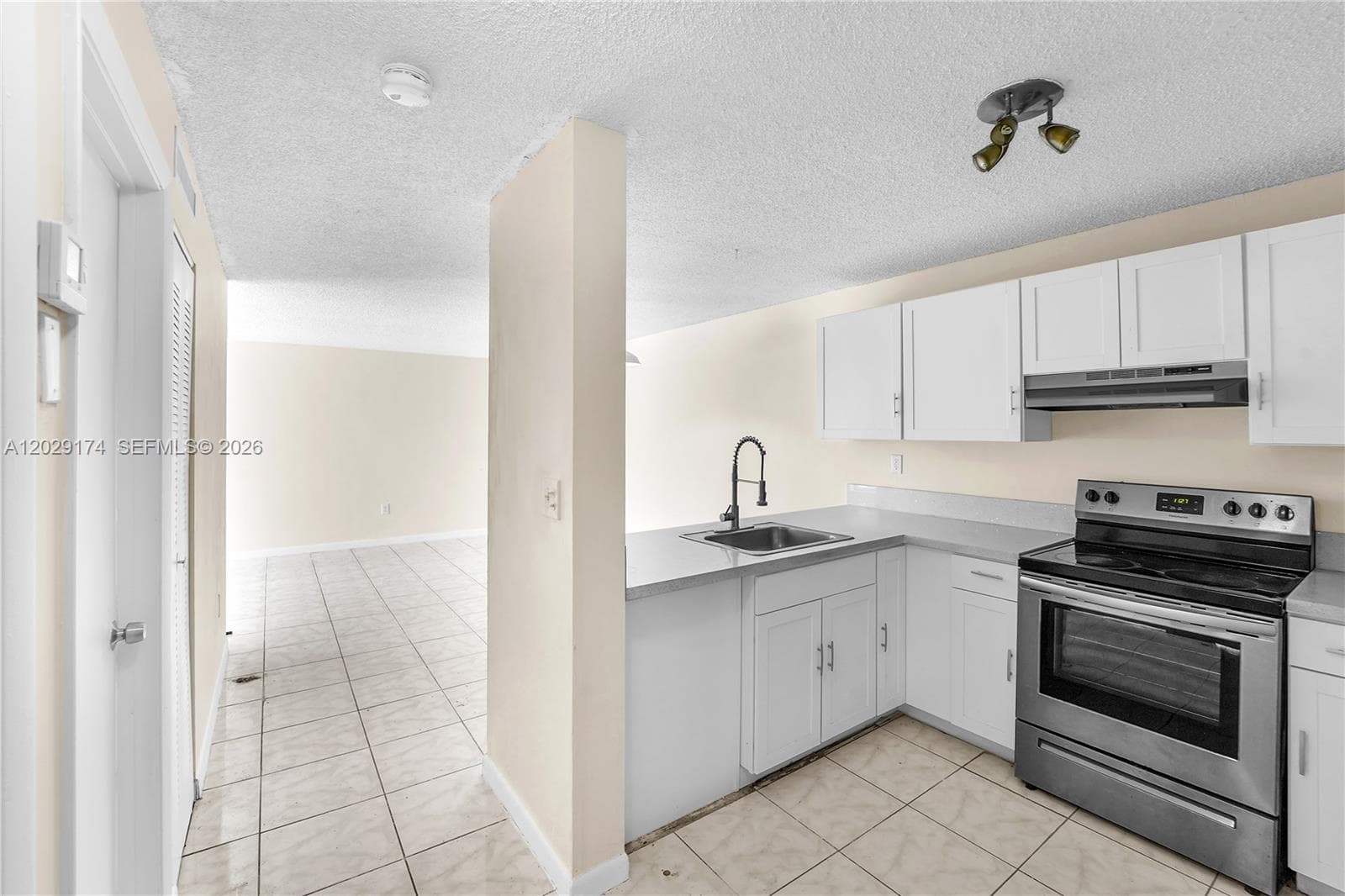 PALM GARDENS CONDO · #209 in Miami - Photo 9