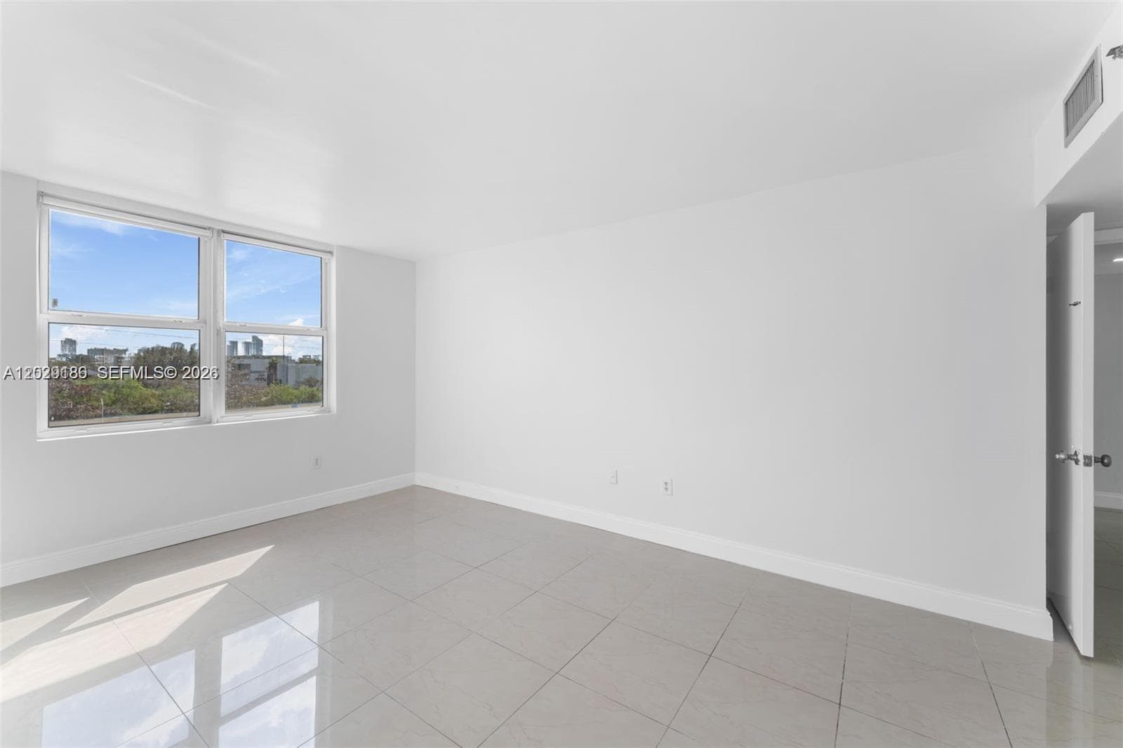 GREYNOLDS PARK CLUB CONDO · #501 in North Miami Beach - Photo 17