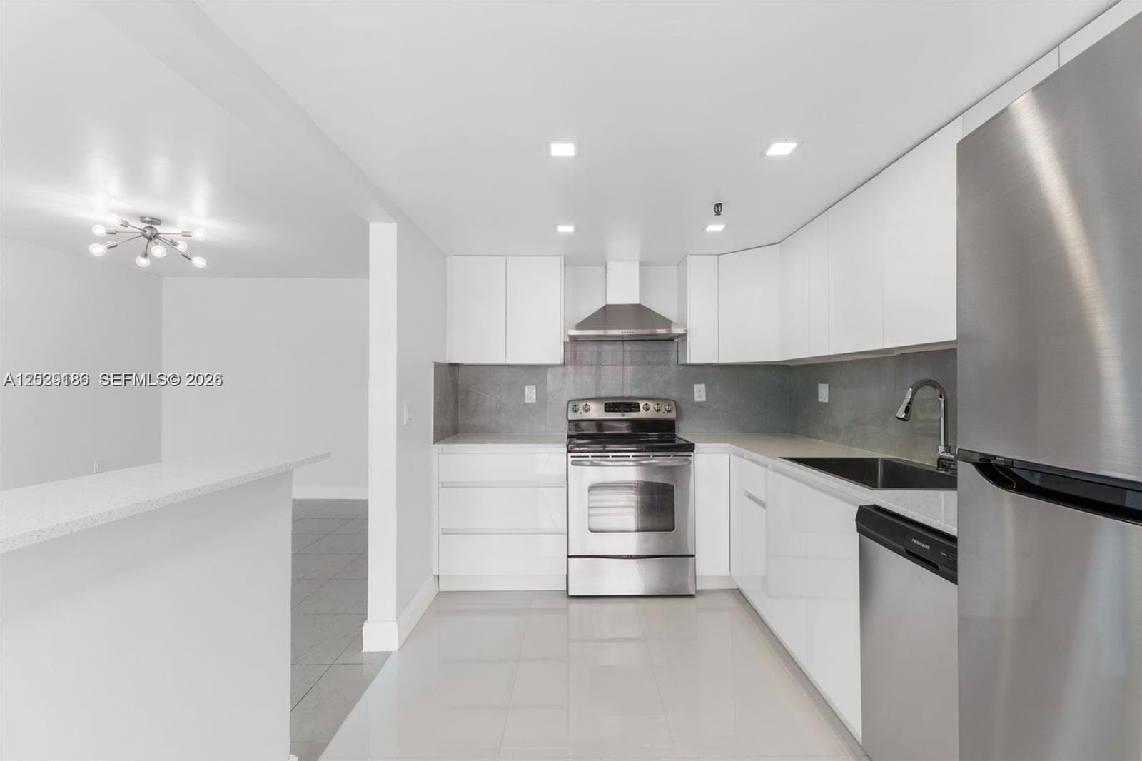 GREYNOLDS PARK CLUB CONDO · #501 in North Miami Beach - Photo 1