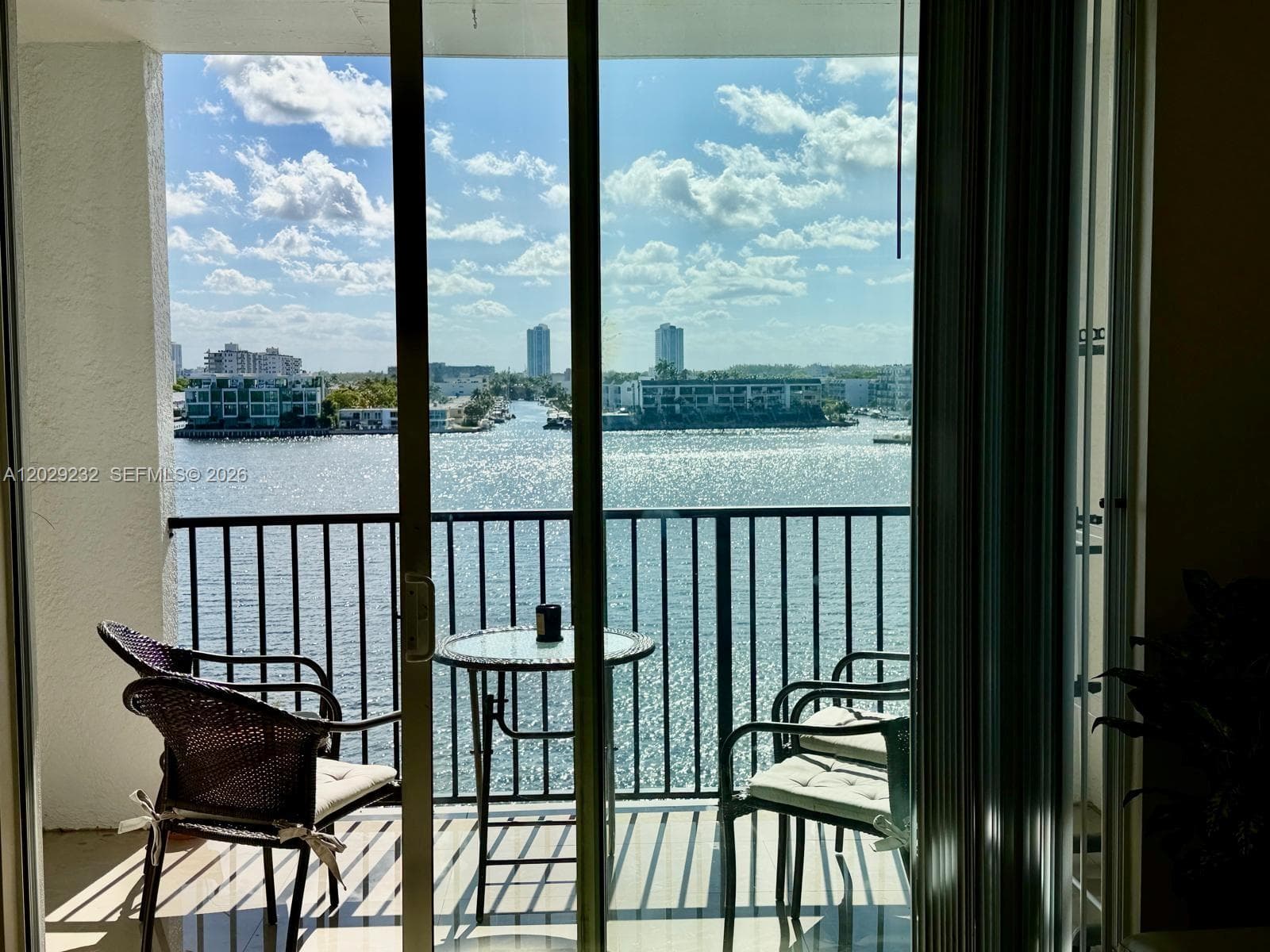 Porto Bellagio · #1605 in Sunny Isles Beach - Photo 2