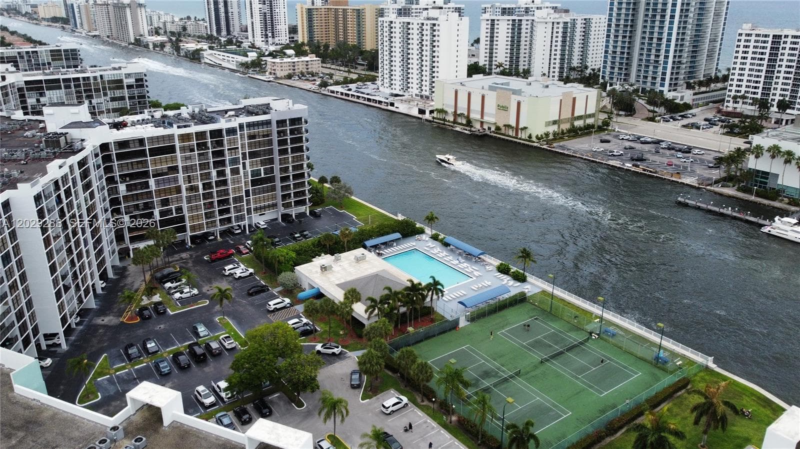 THE TOWERS OF OCEANVIEW · #416 in Hallandale Beach - Photo 7