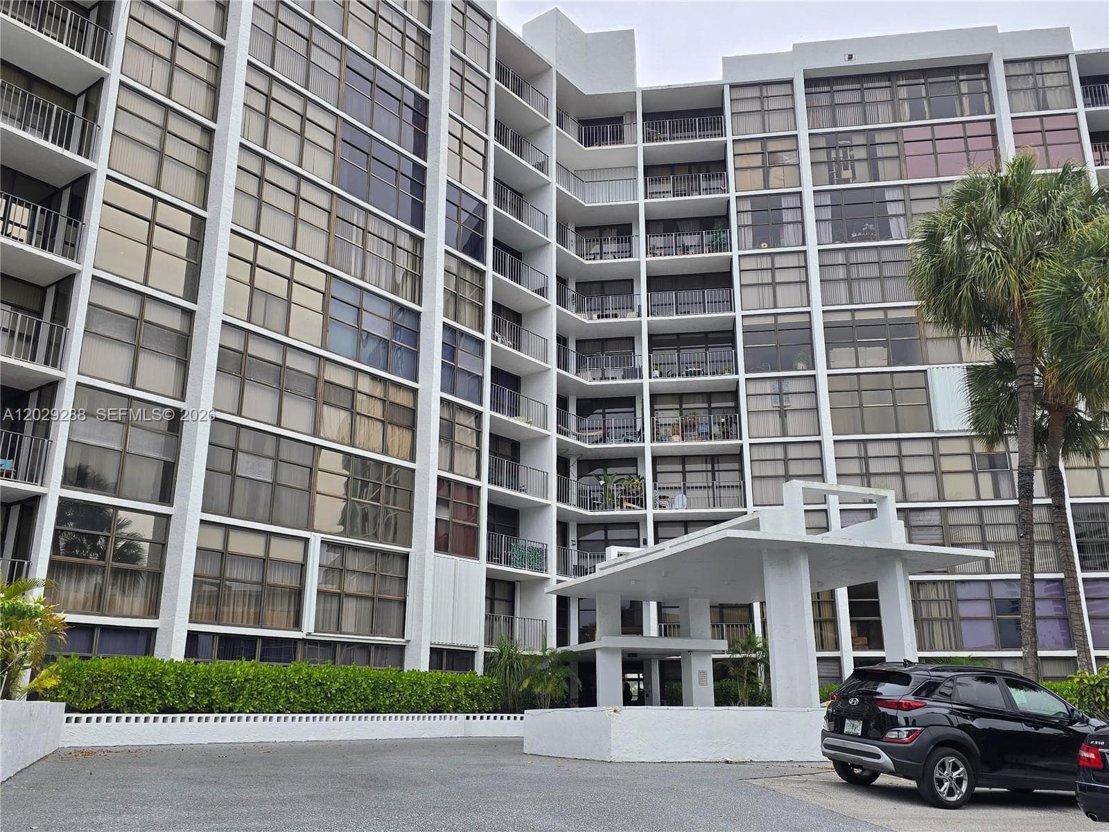 THE TOWERS OF OCEANVIEW · #416 in Hallandale Beach - Photo 3