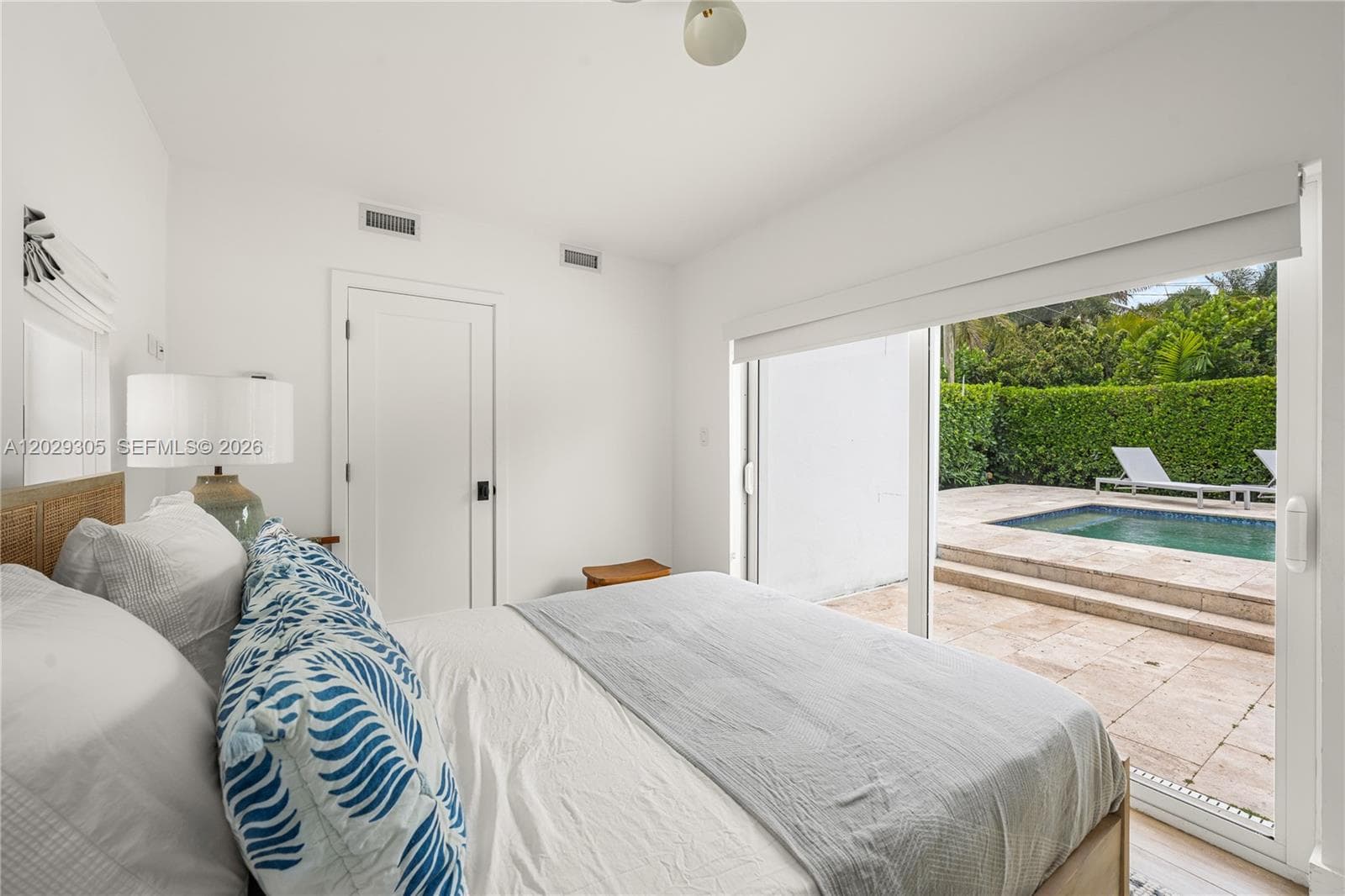 1544 Plasentia Ave photo 38
